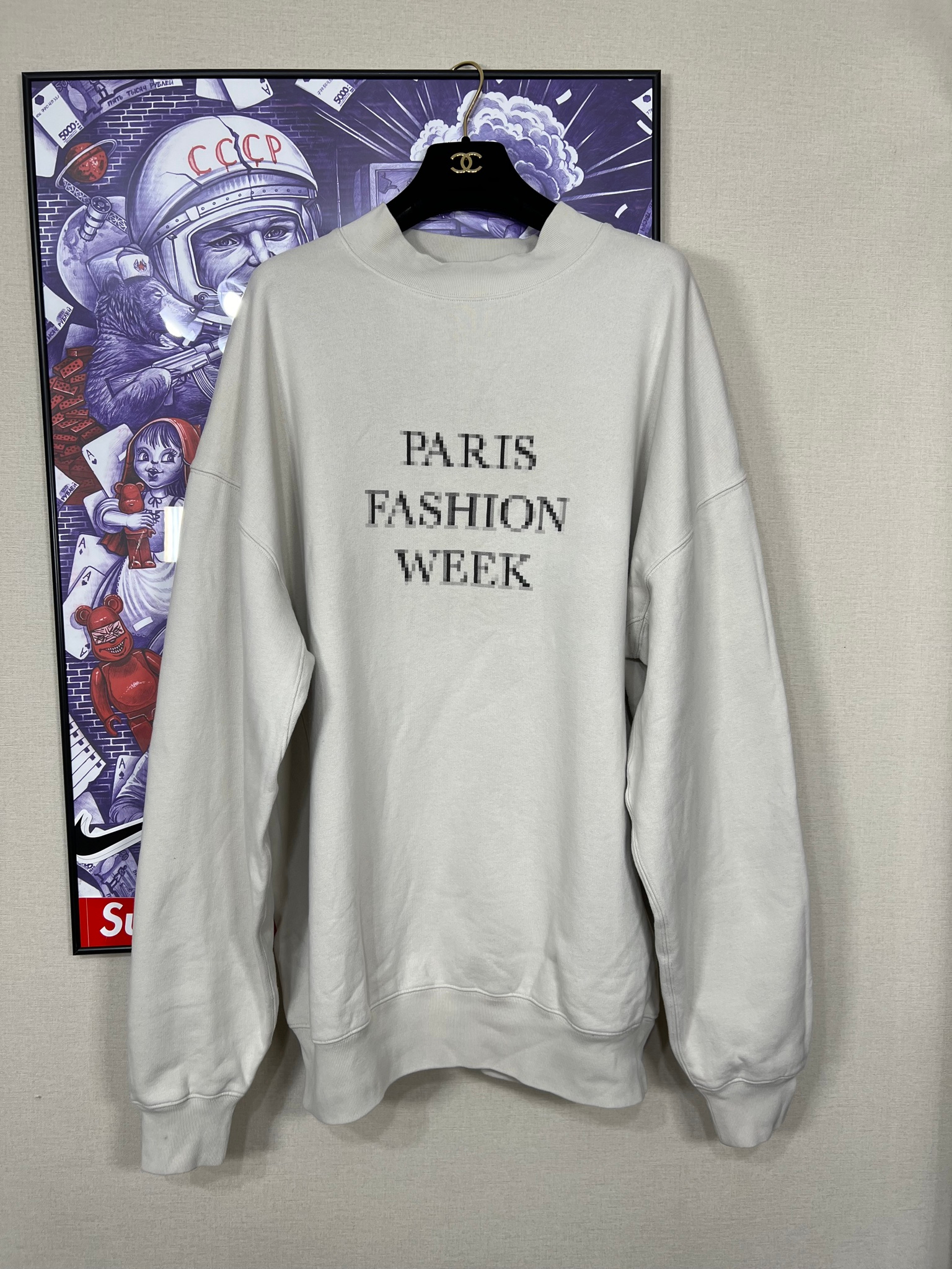 Balenciaga Paris Fashion Week Oversize Crewneck, миниатюра 1