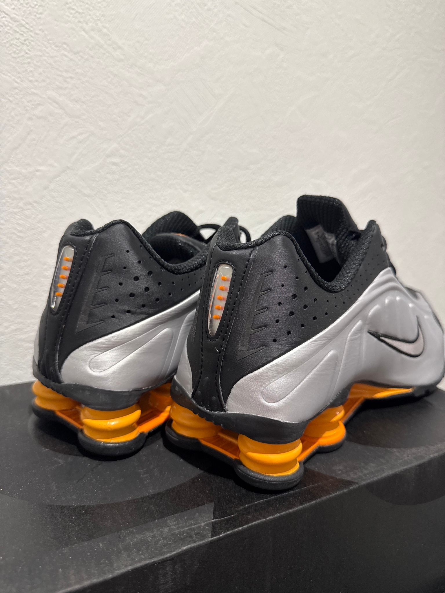 Nike Shox R4 Bright Mandarin, миниатюра 2