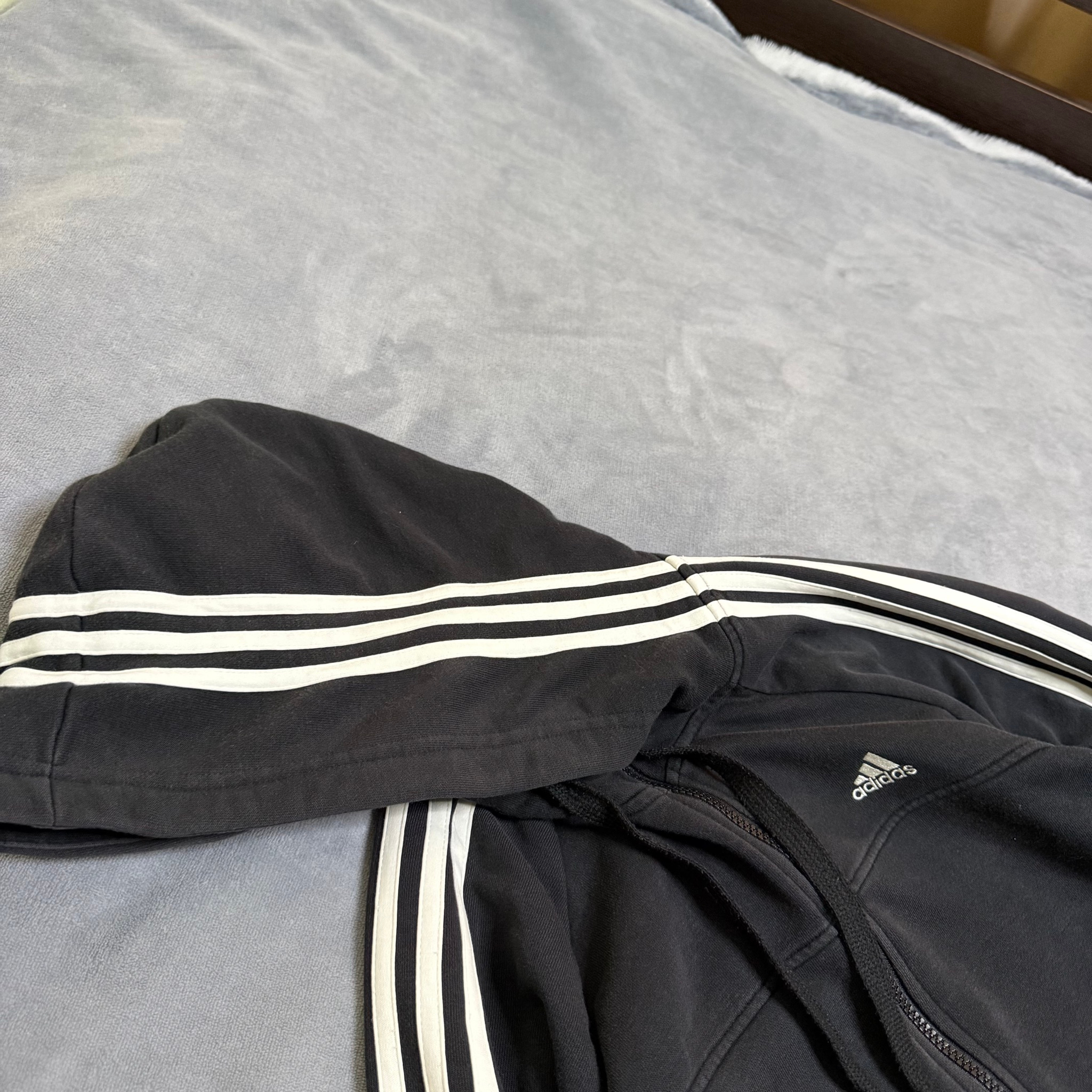 adidas essentials, миниатюра 4