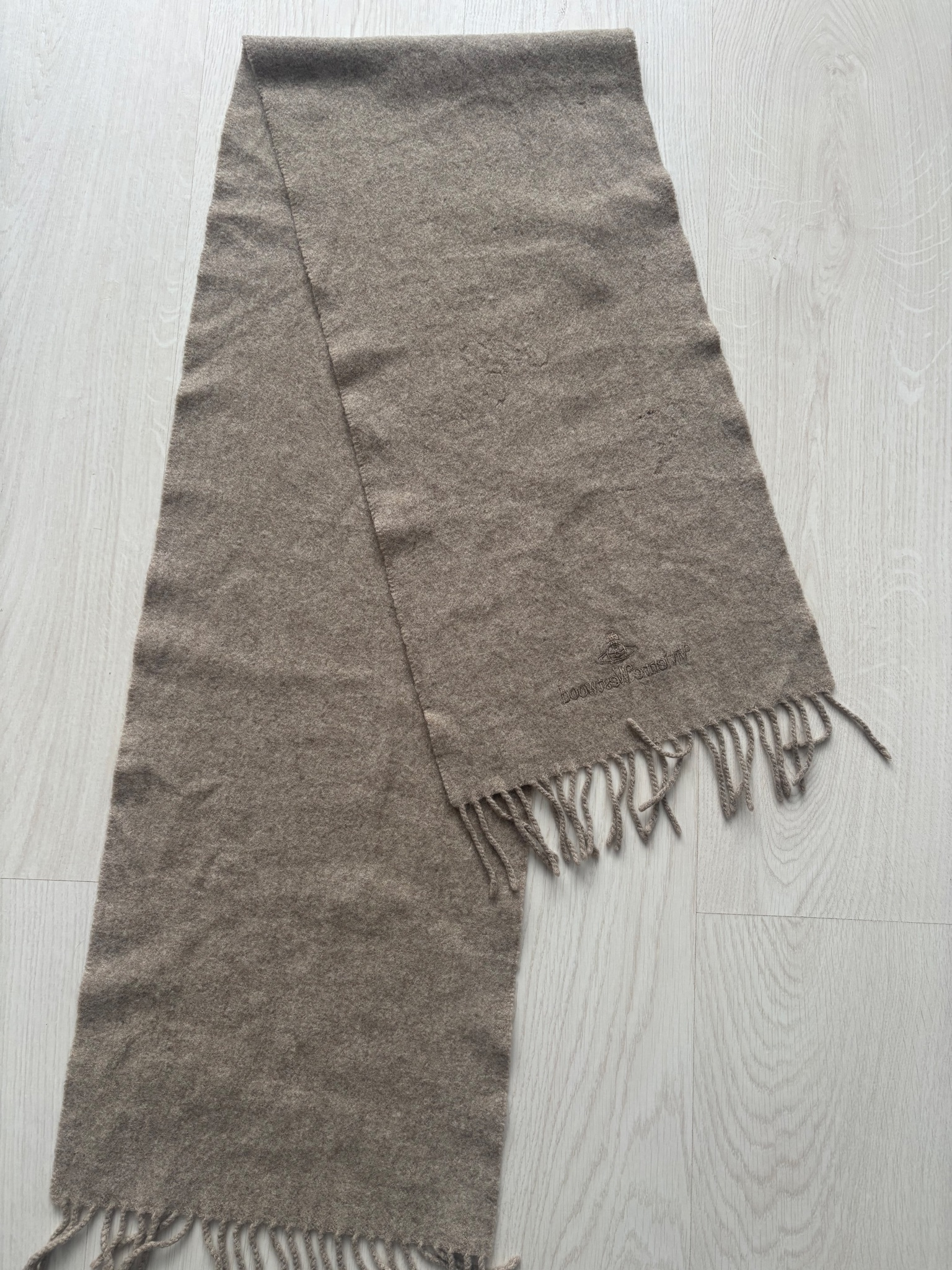 Vivienne Westwood Scarf, миниатюра 1