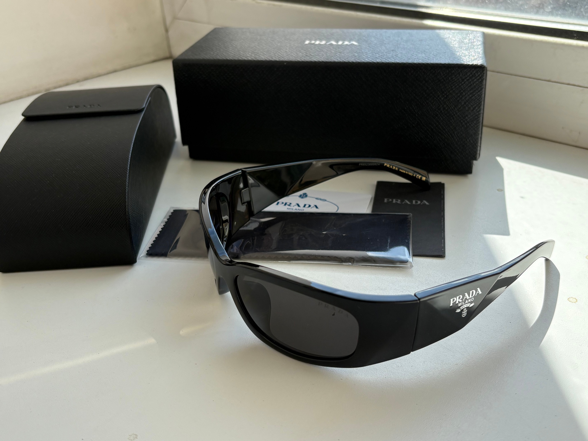 Prada PR A14S 1AB5S0, миниатюра 3
