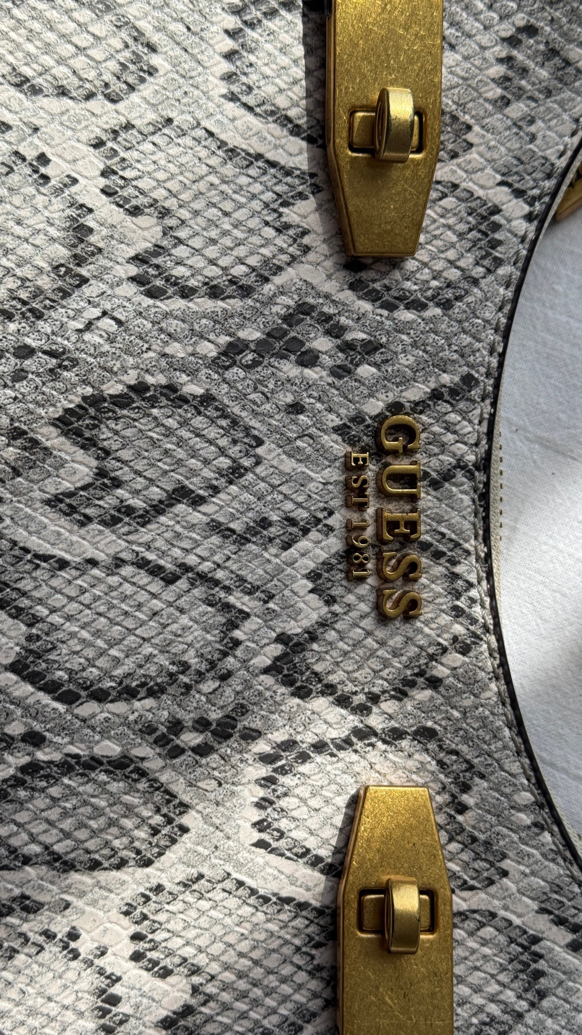 Guess Zadie Logo Top Zip Shoulder Bag, миниатюра 6
