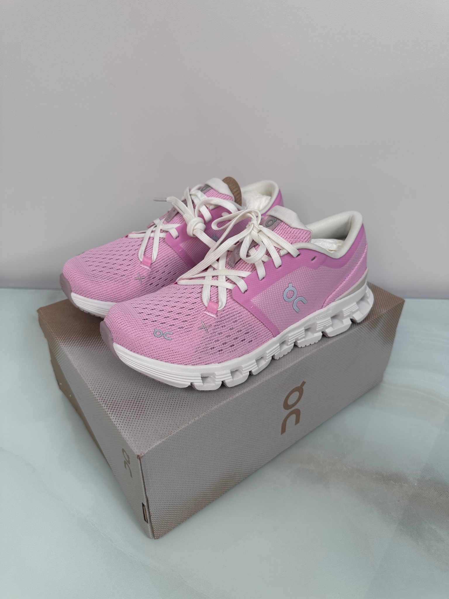 On Cloud X4, миниатюра 1