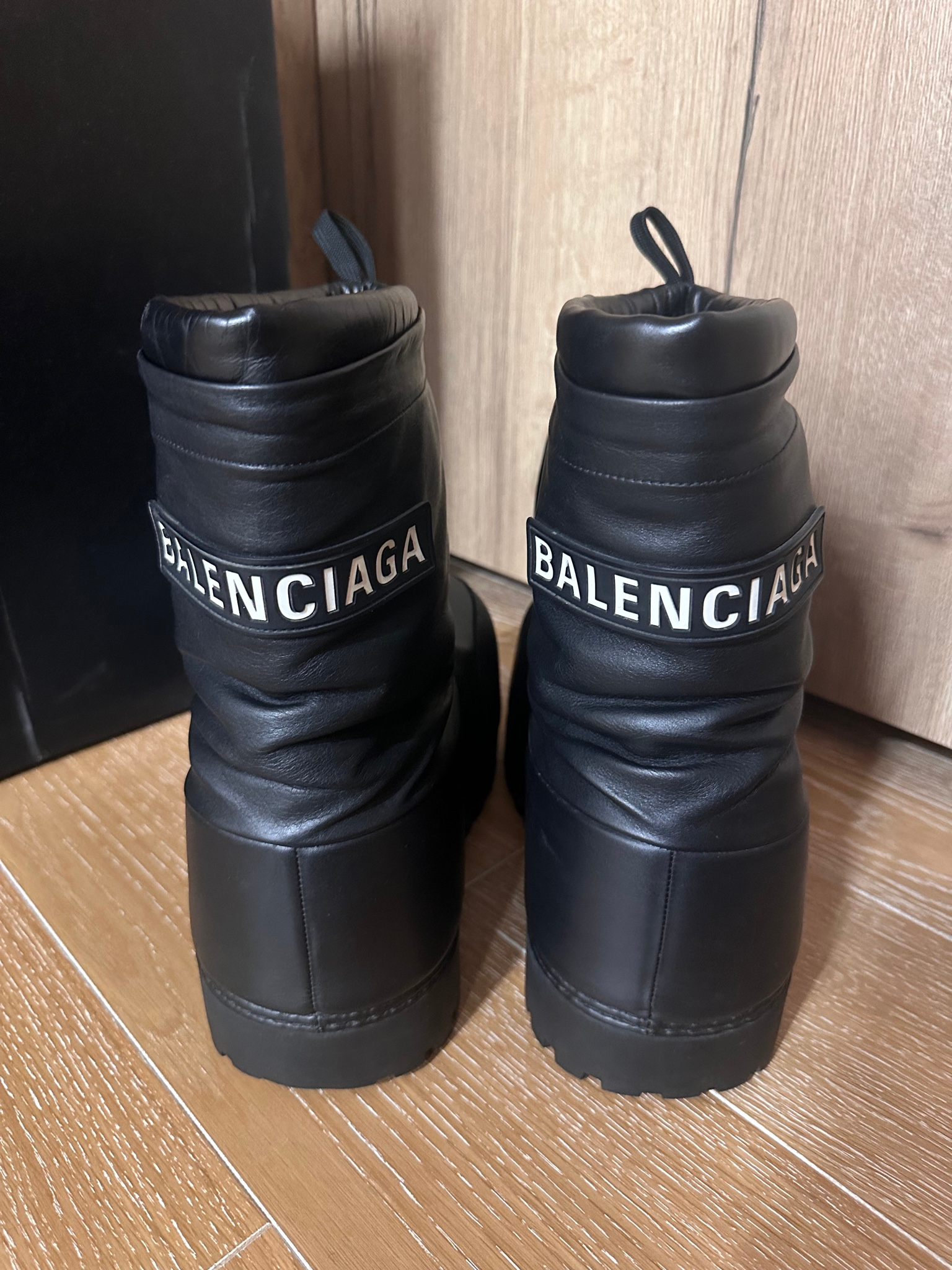 Balenciaga Alaska, миниатюра 2
