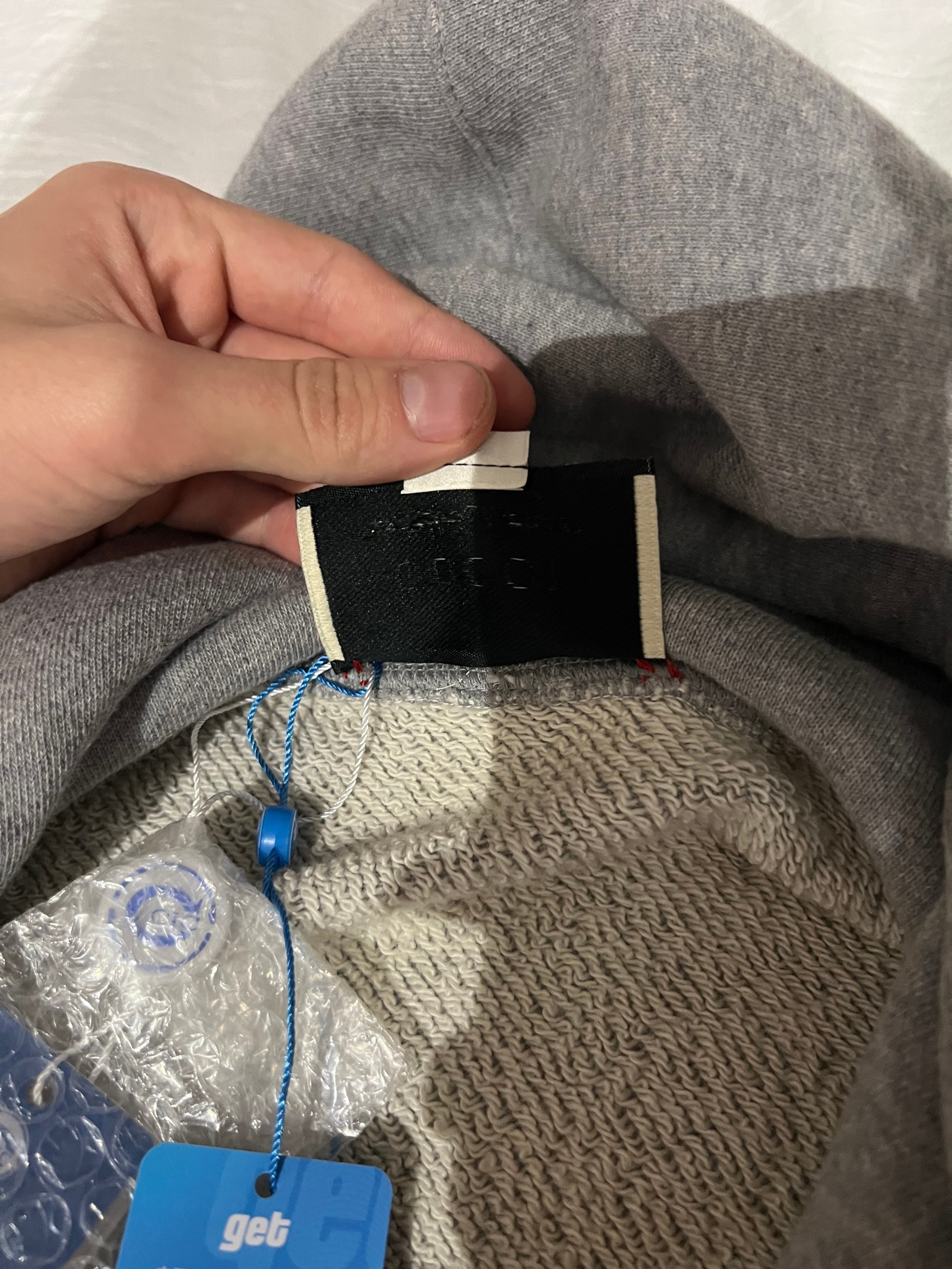 Gucci x Unskilled Workers Oversized Hoodie with Girl Appliqué, миниатюра 7
