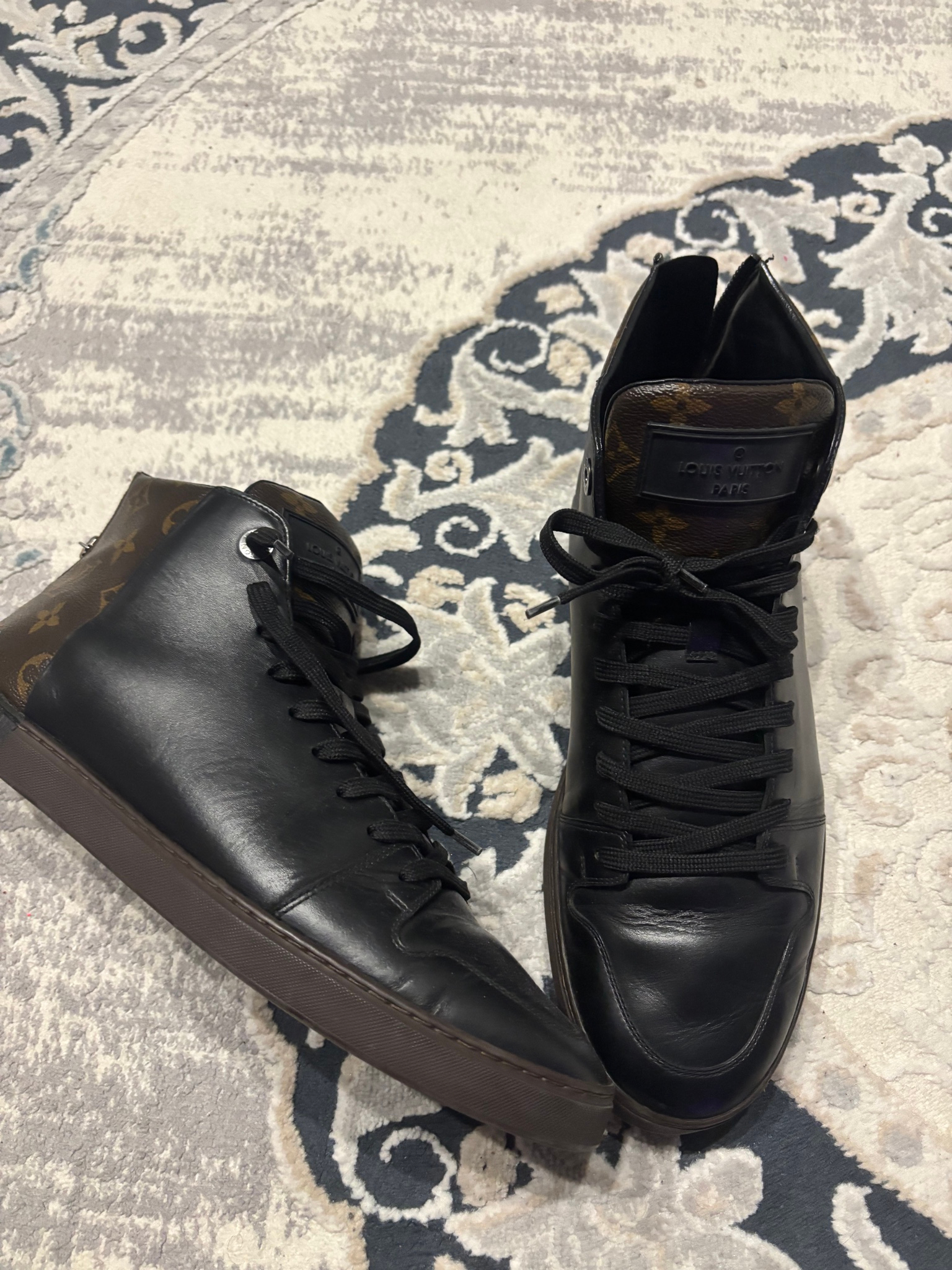 Louis Viotton Sneakers, миниатюра 1