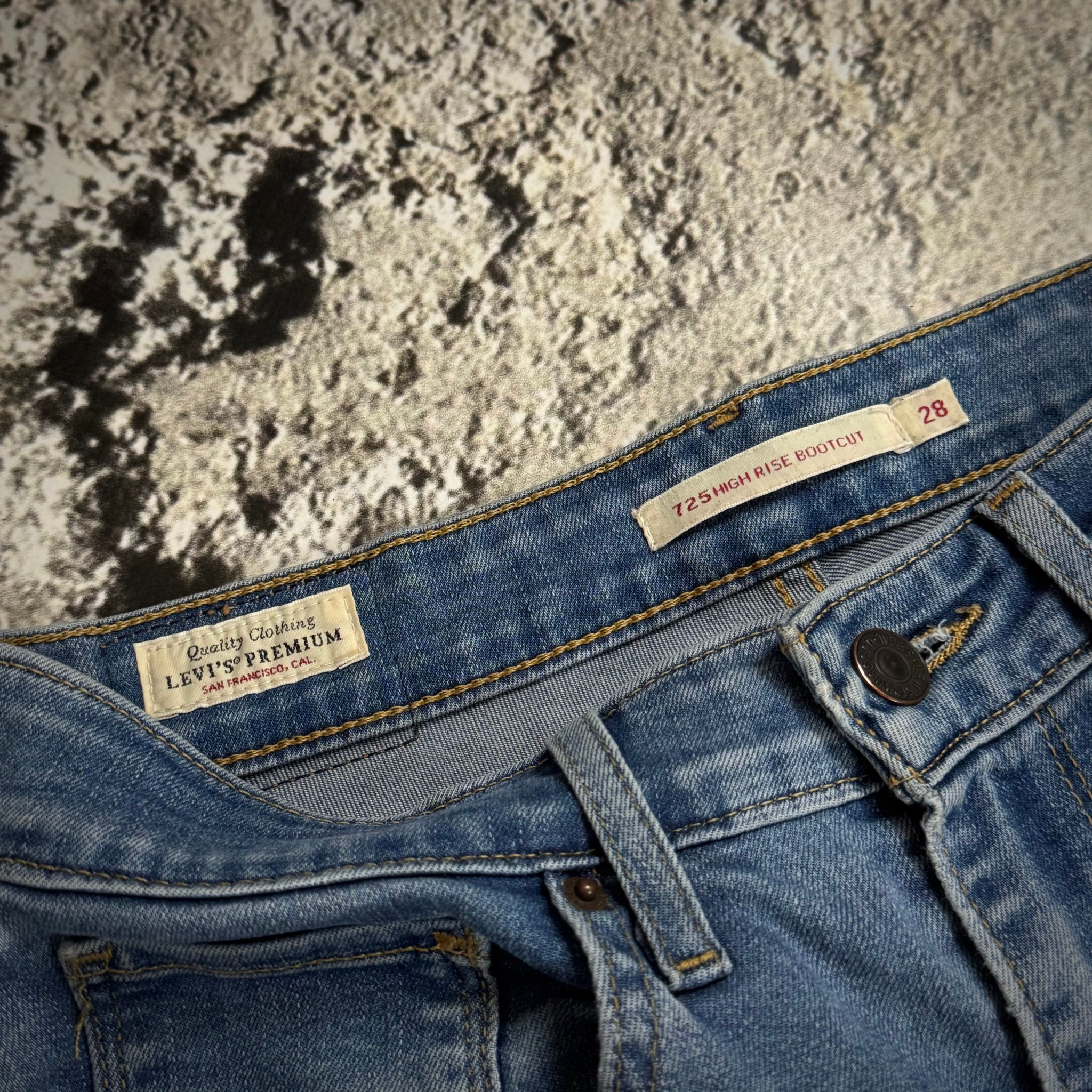 Levi’s 725 High Rise Bootcut Jeans, миниатюра 3