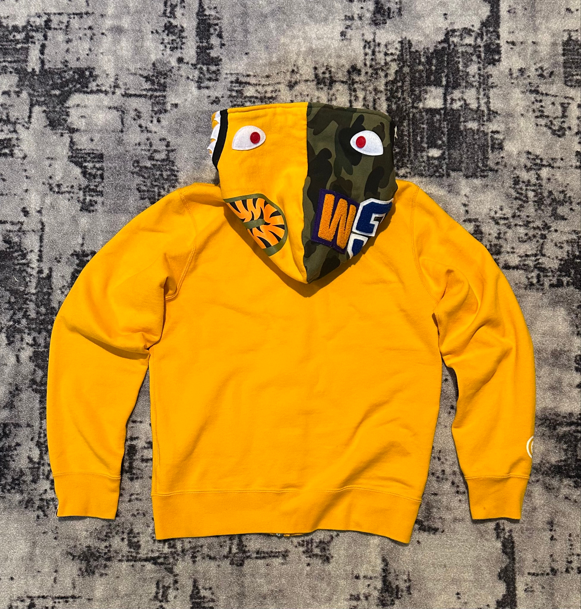 Bape Shark Hooded Zip-Up Camo Pattern Detail Solid Yellow, миниатюра 2