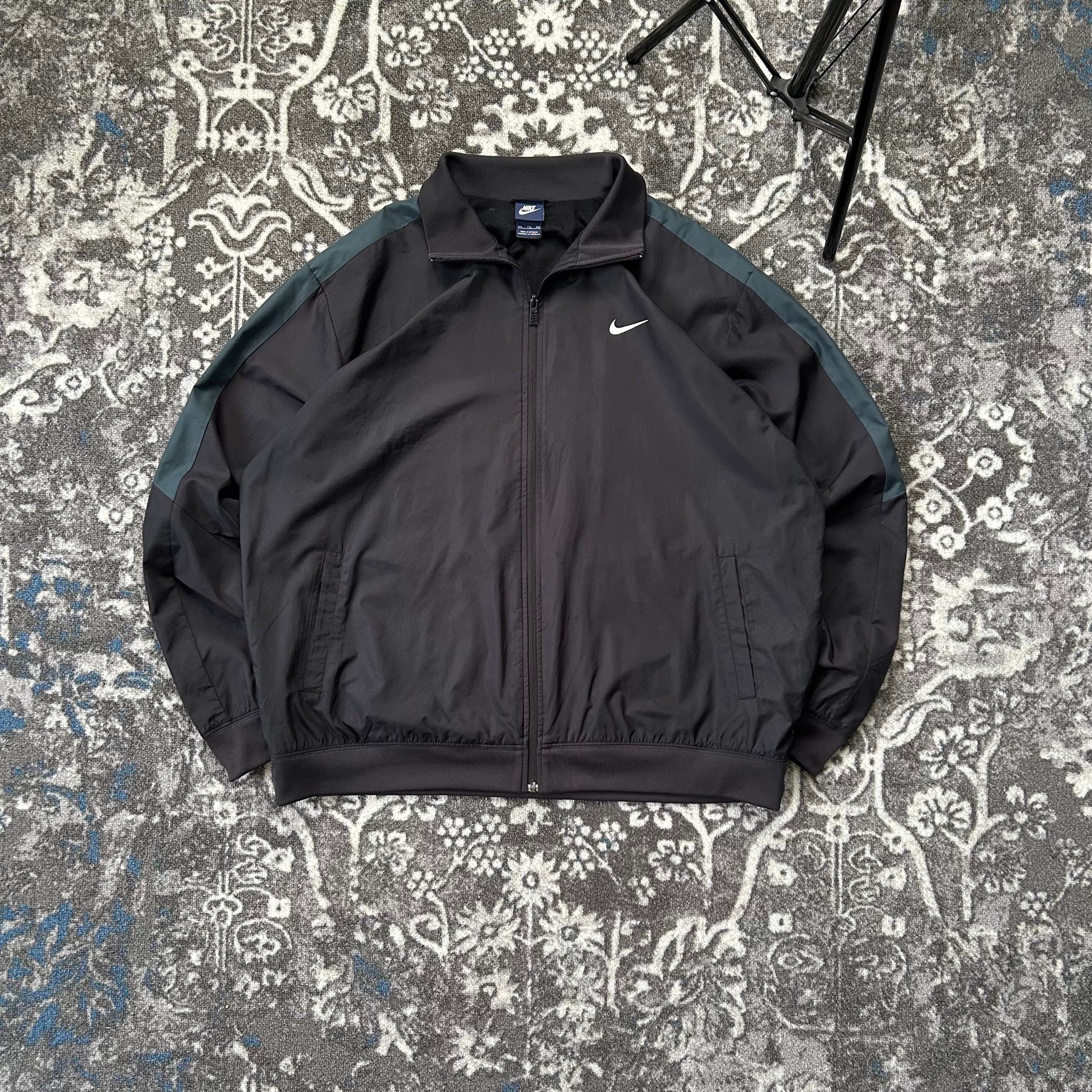 Nike Олимпийка, миниатюра 1