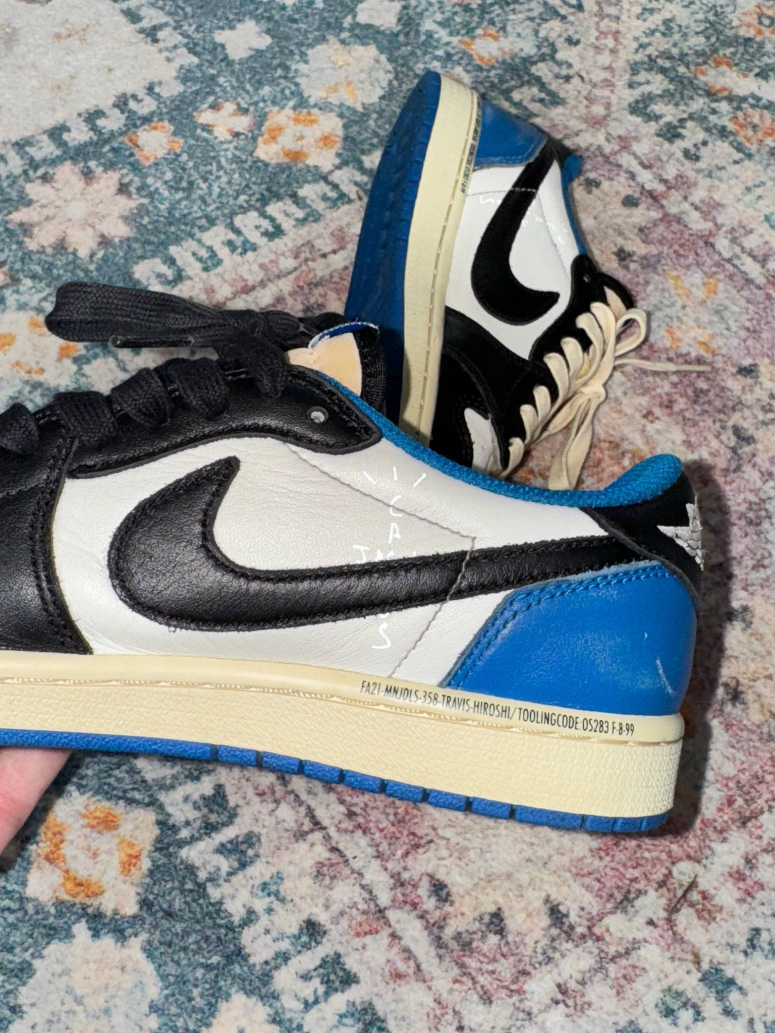 Nike Air Jordan 1 low travis scott fragment design, миниатюра 7