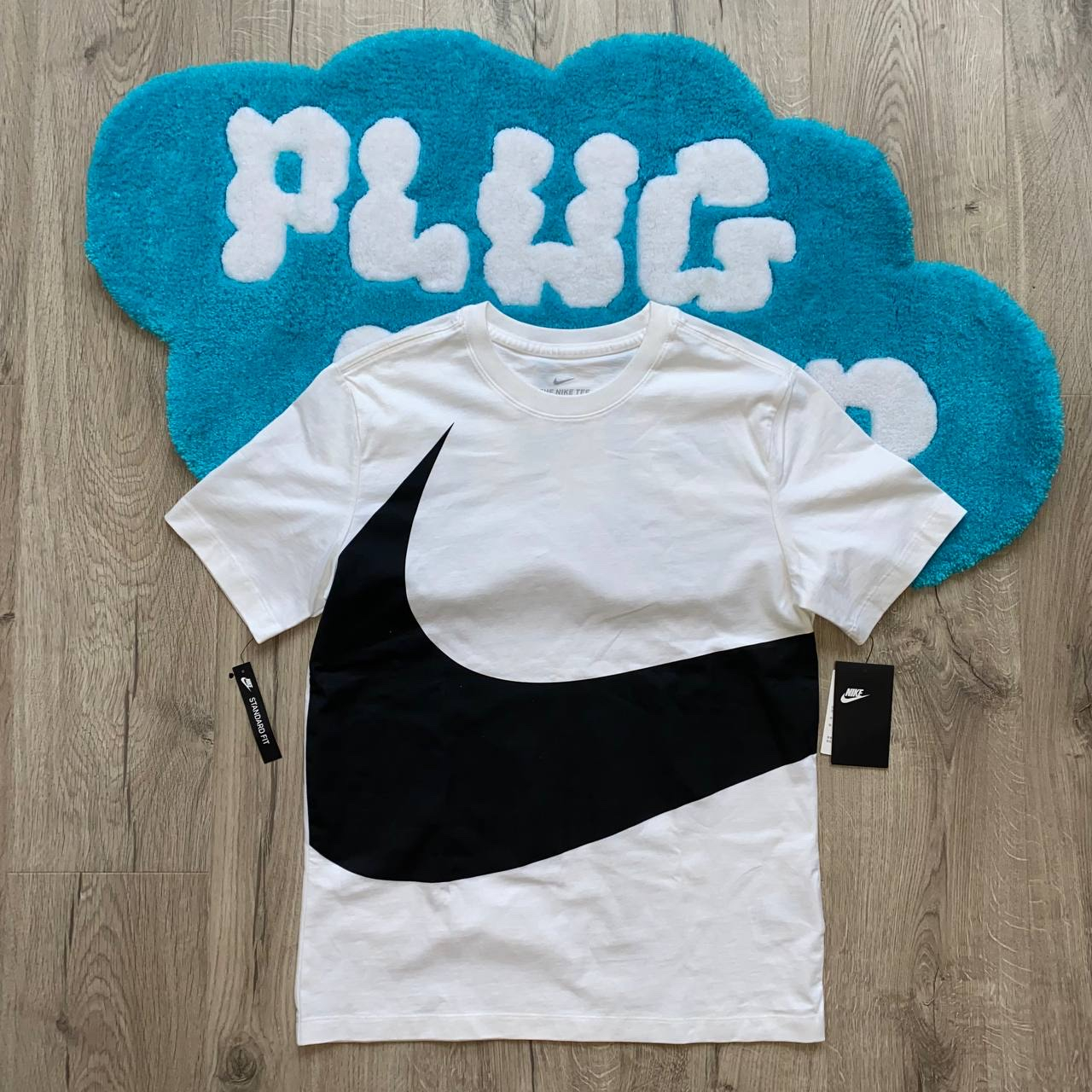 Nike BigSwoosh, миниатюра 1