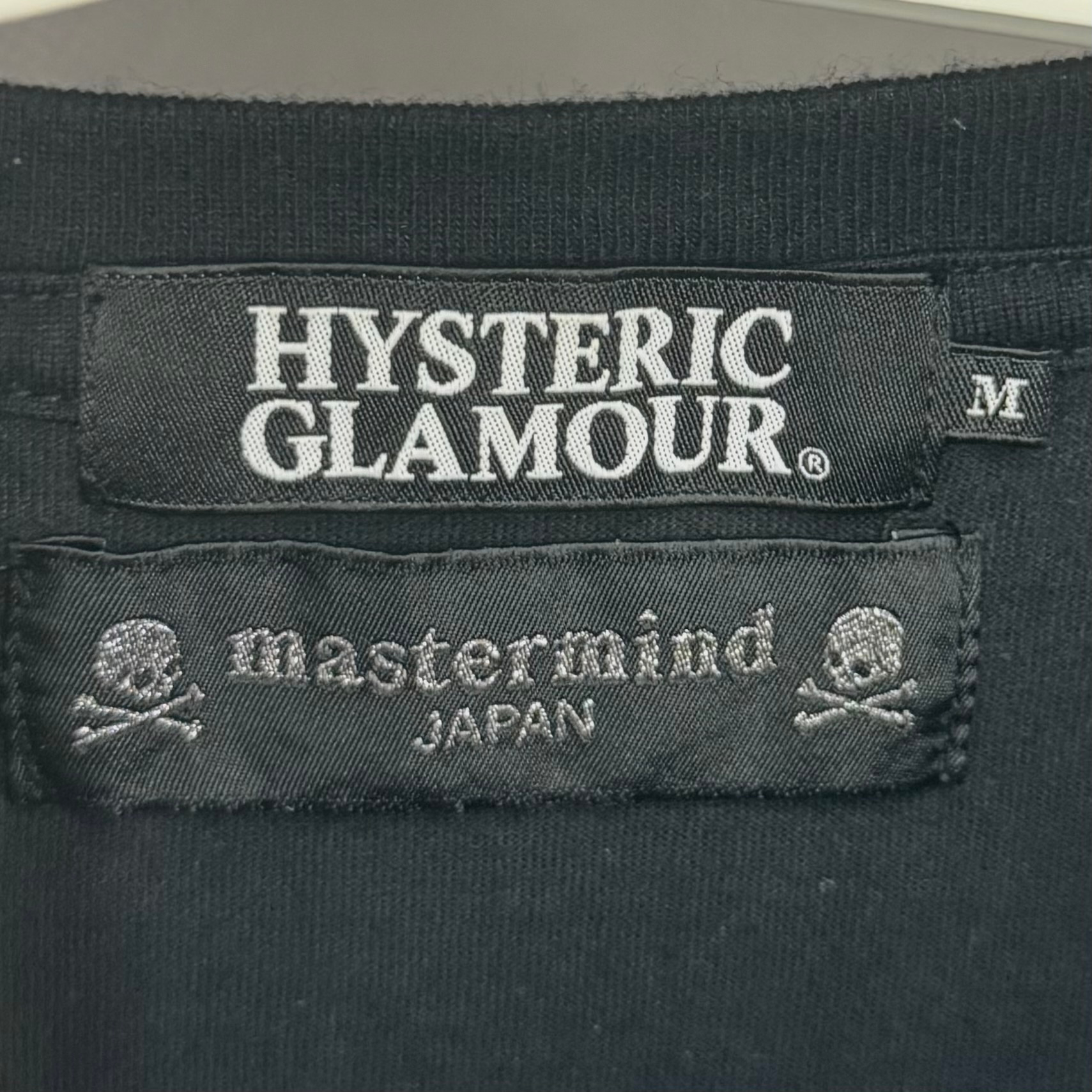 Hysteric Glamour x Mastermind Japan Футболка Черная, миниатюра 3