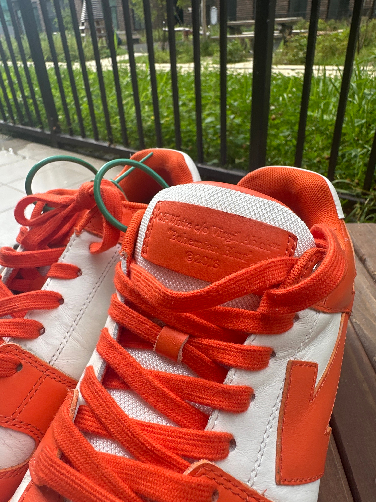 Off-White Out of Office, миниатюра 6
