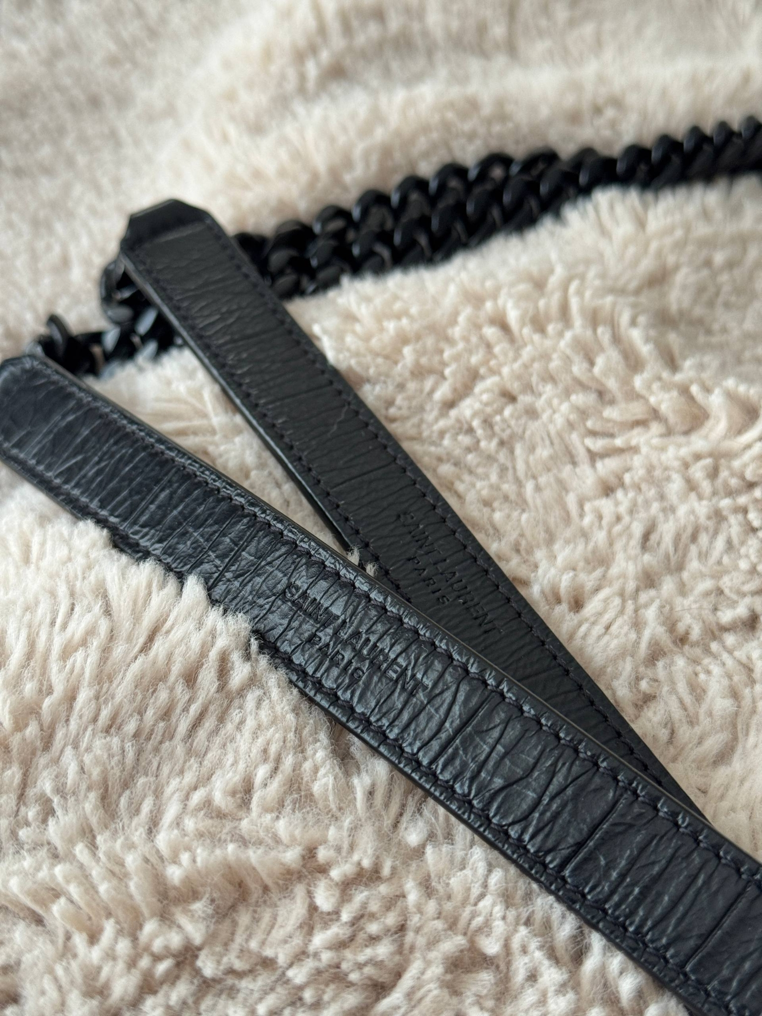 Saint Laurent Niki, миниатюра 3