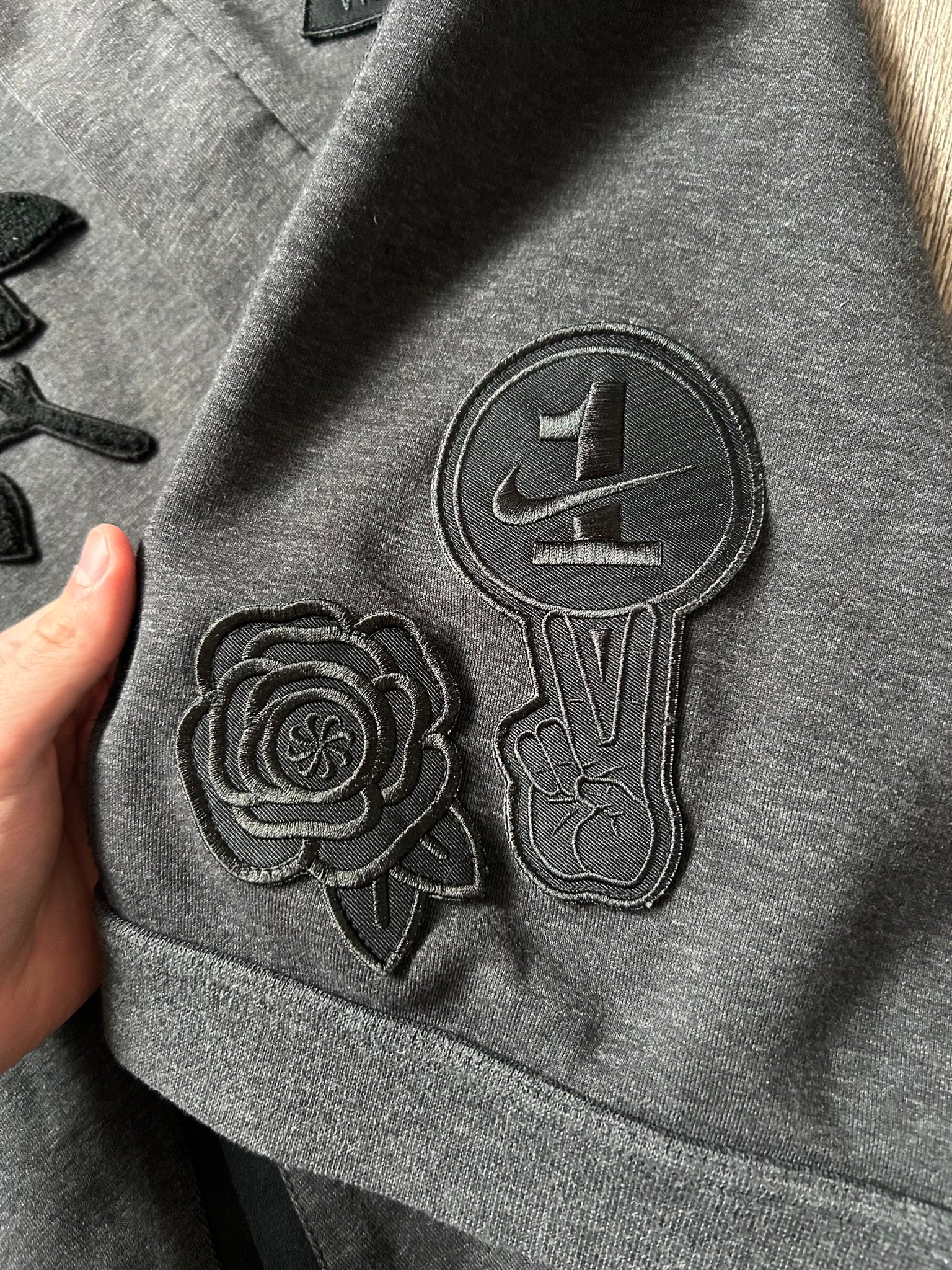 Nike Black Rose Tech Fleece Destroyer, миниатюра 9