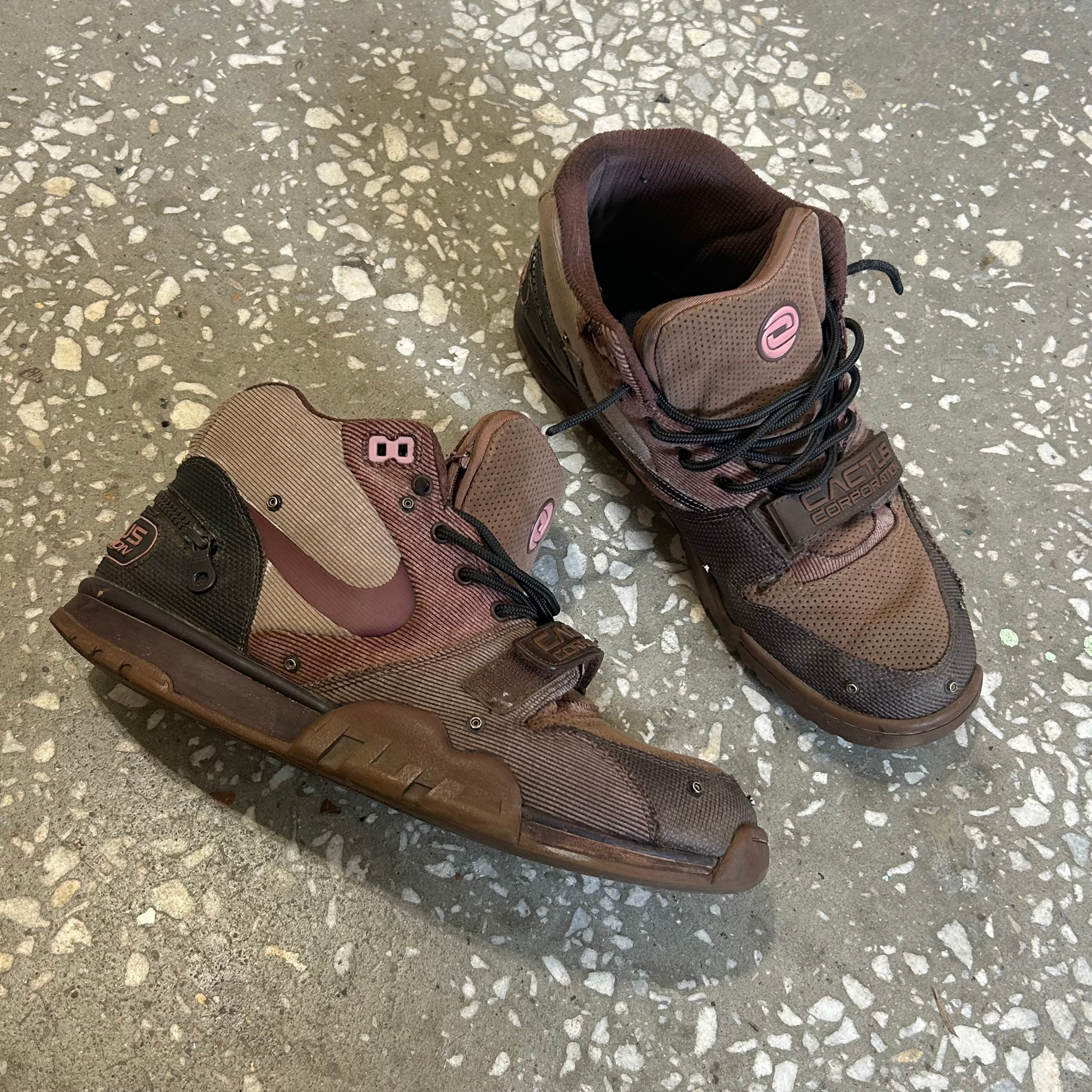 Nike x Travis Scott Air Trainer 1 SP "Кориандр", миниатюра 1