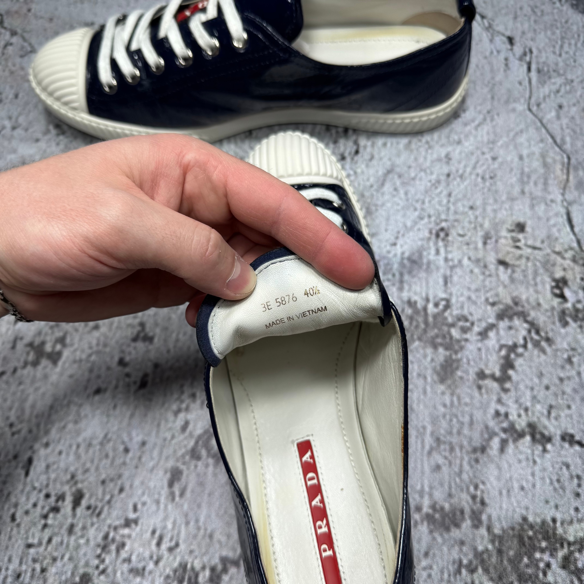 Prada Rubber Cap-Toe Low Sneakers, миниатюра 7