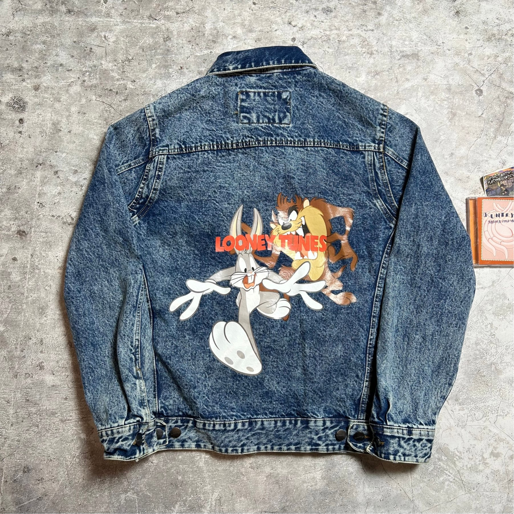 Members Only Looney Tunes, миниатюра 1
