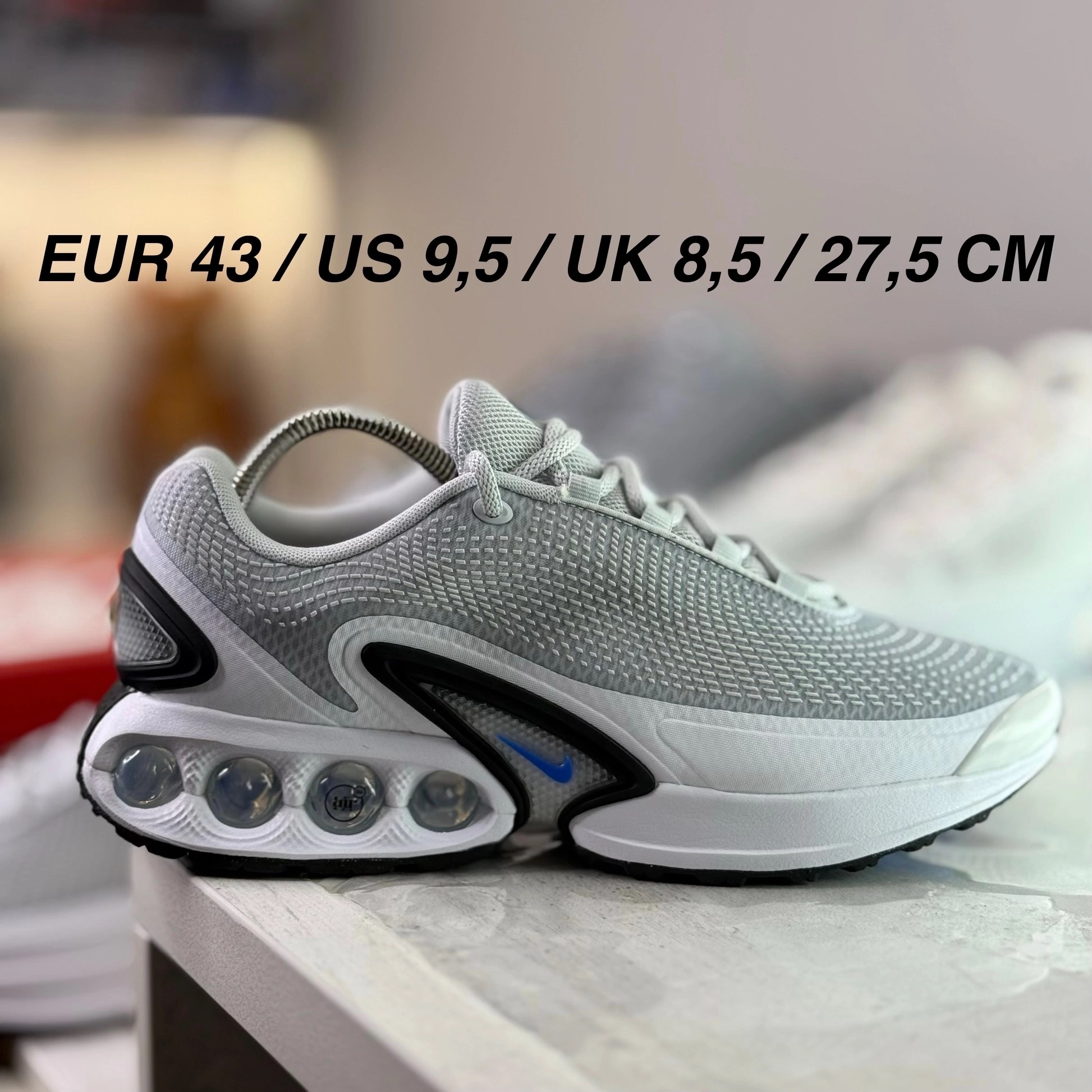 Nike Air Max Dn Pure Platinum/Hyper Royal, миниатюра 1