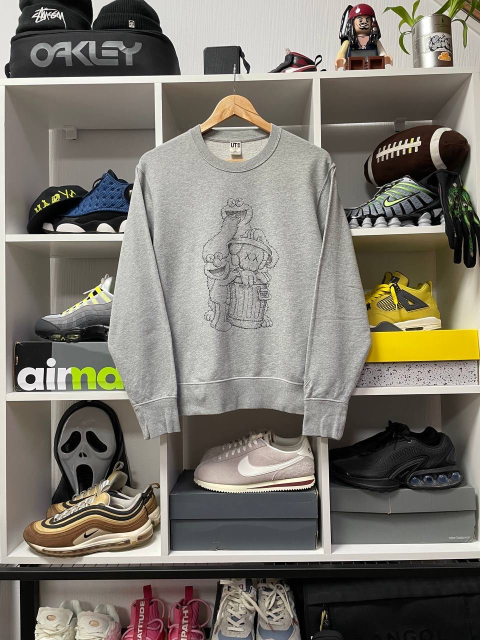 KAWS x Uniqlo x Sesame Street KAWS x Uniqlo x Sesame Street, миниатюра 4