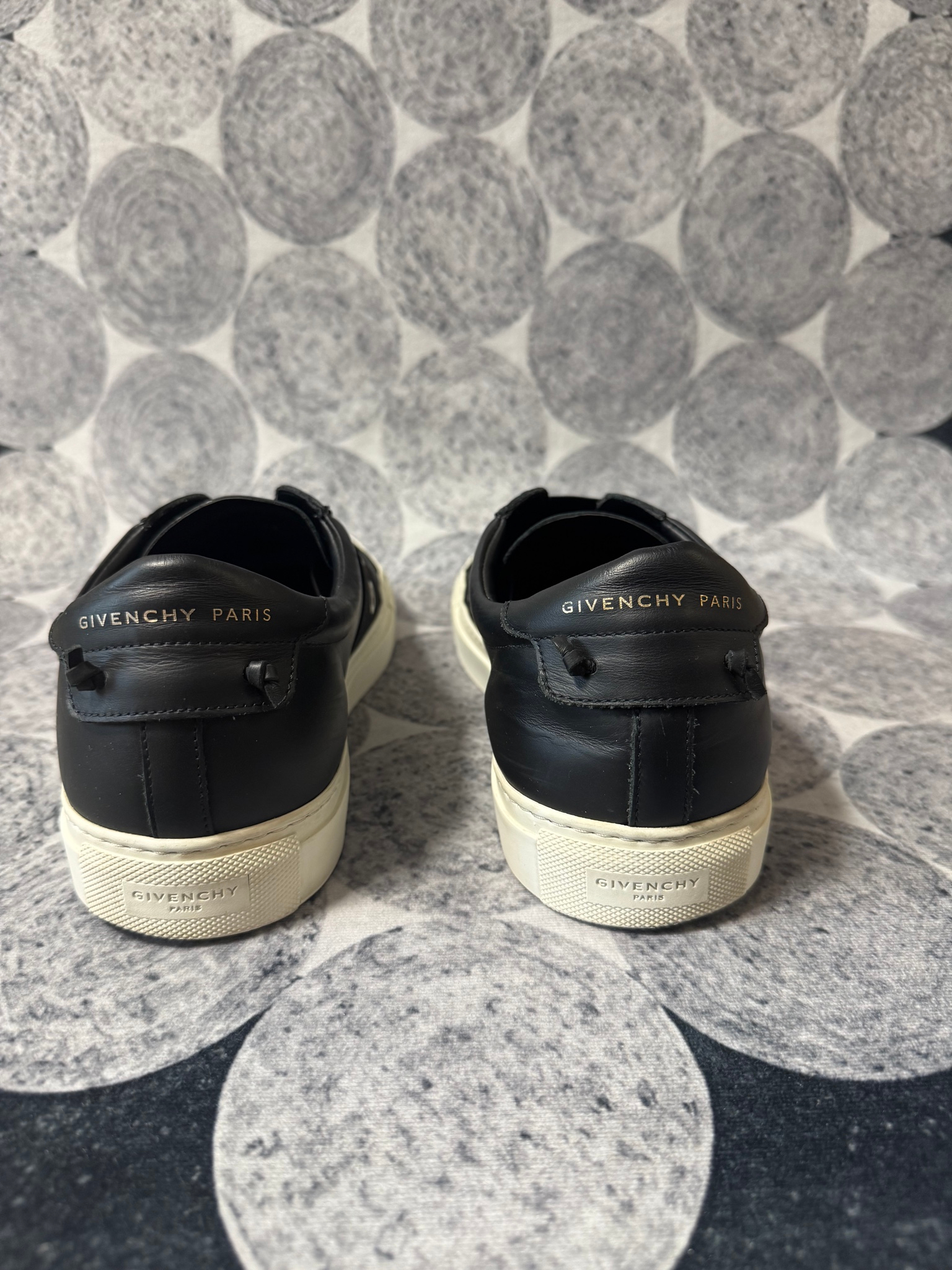 Givenchy Urdan Street, миниатюра 2