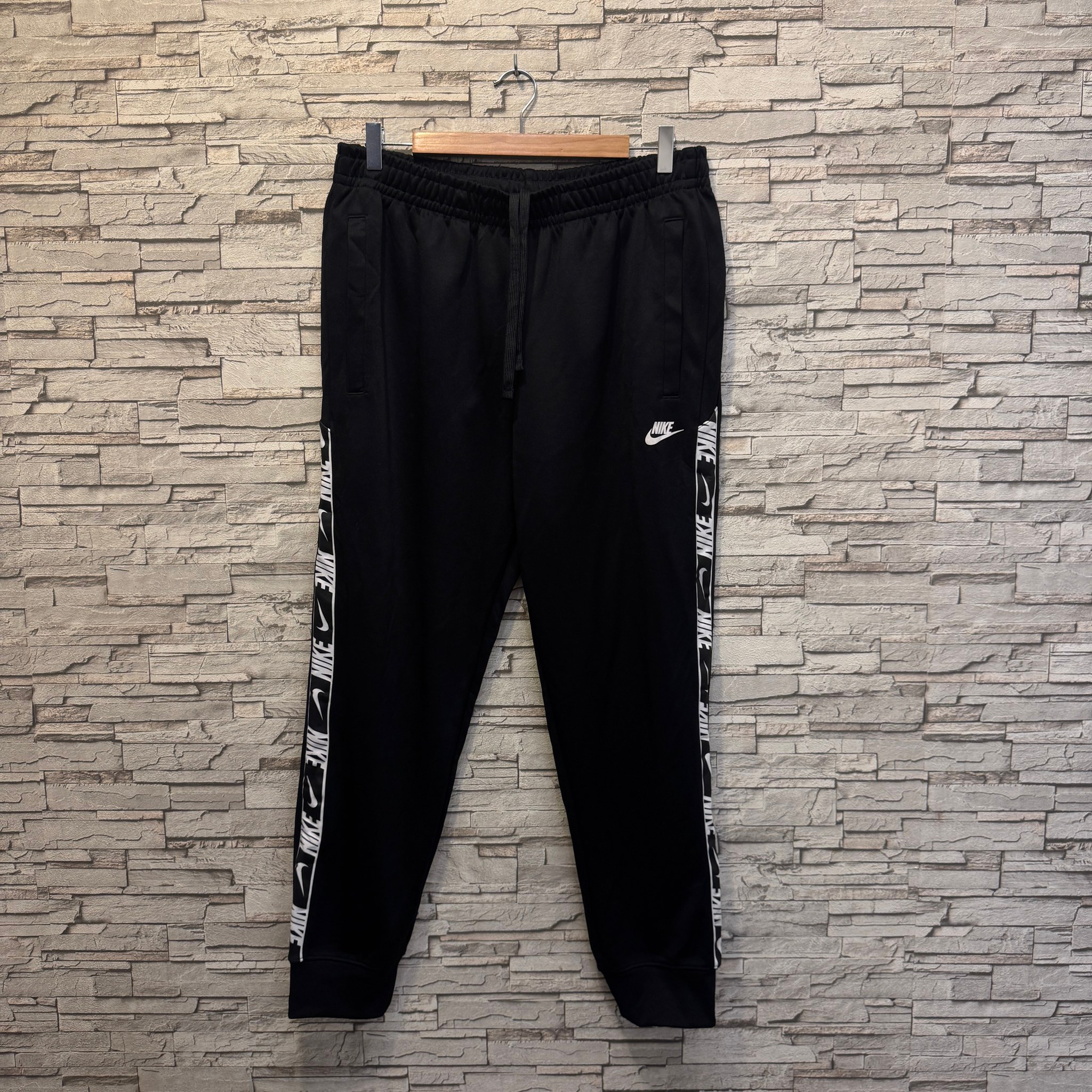 Nike Спортивные штаны, миниатюра 1