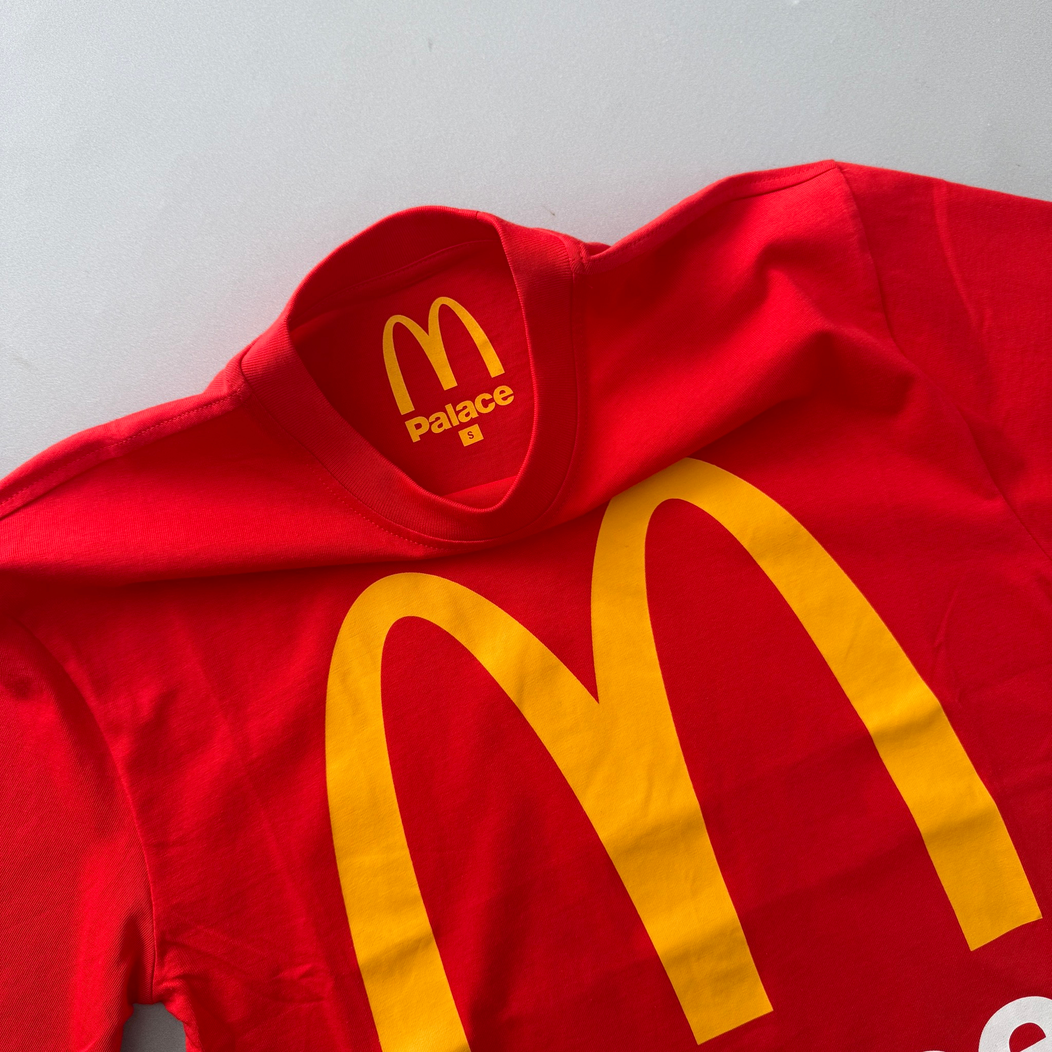 Palace x McDonalds Logo Tee, миниатюра 3