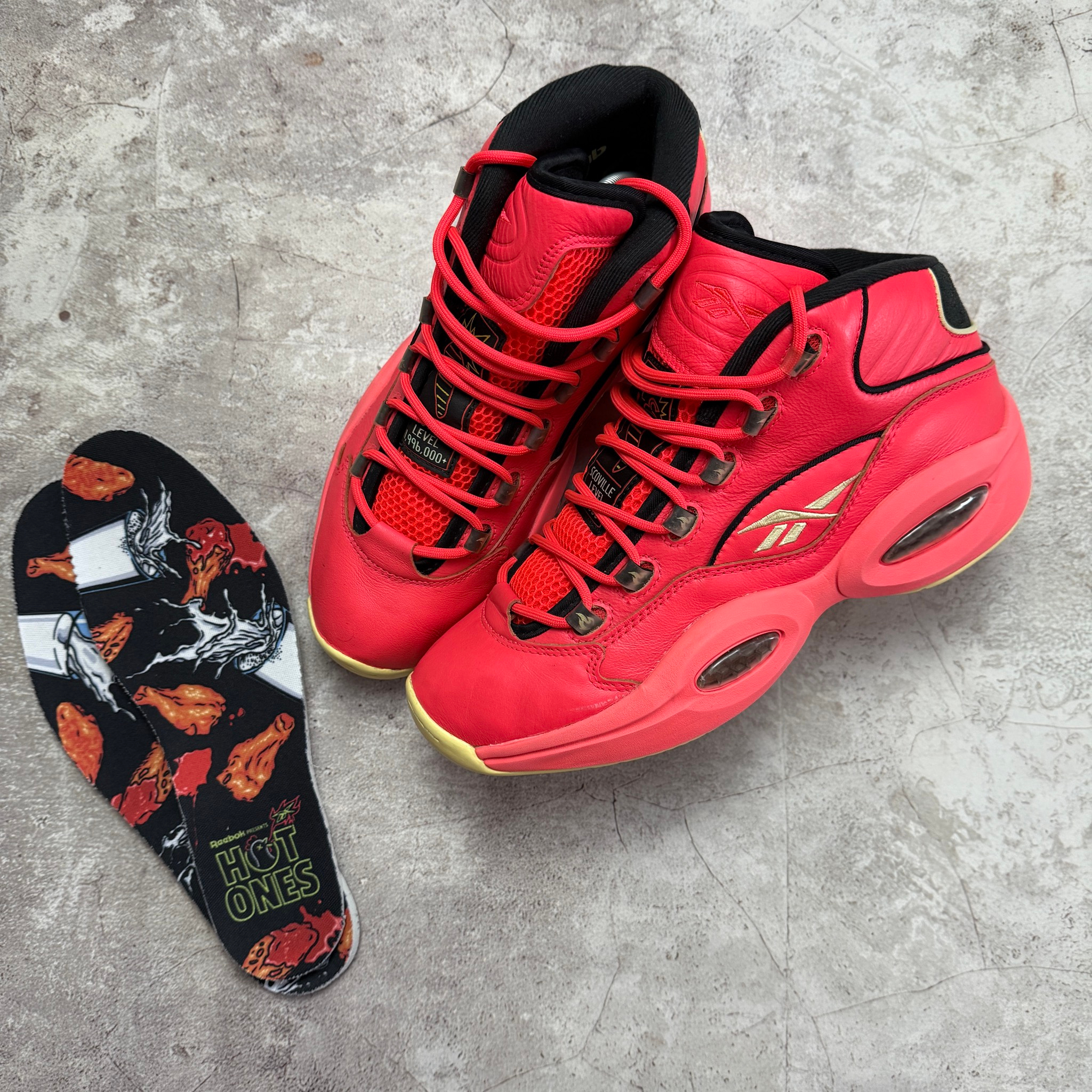 Reebok x Hot Ones Question Mid, миниатюра 1