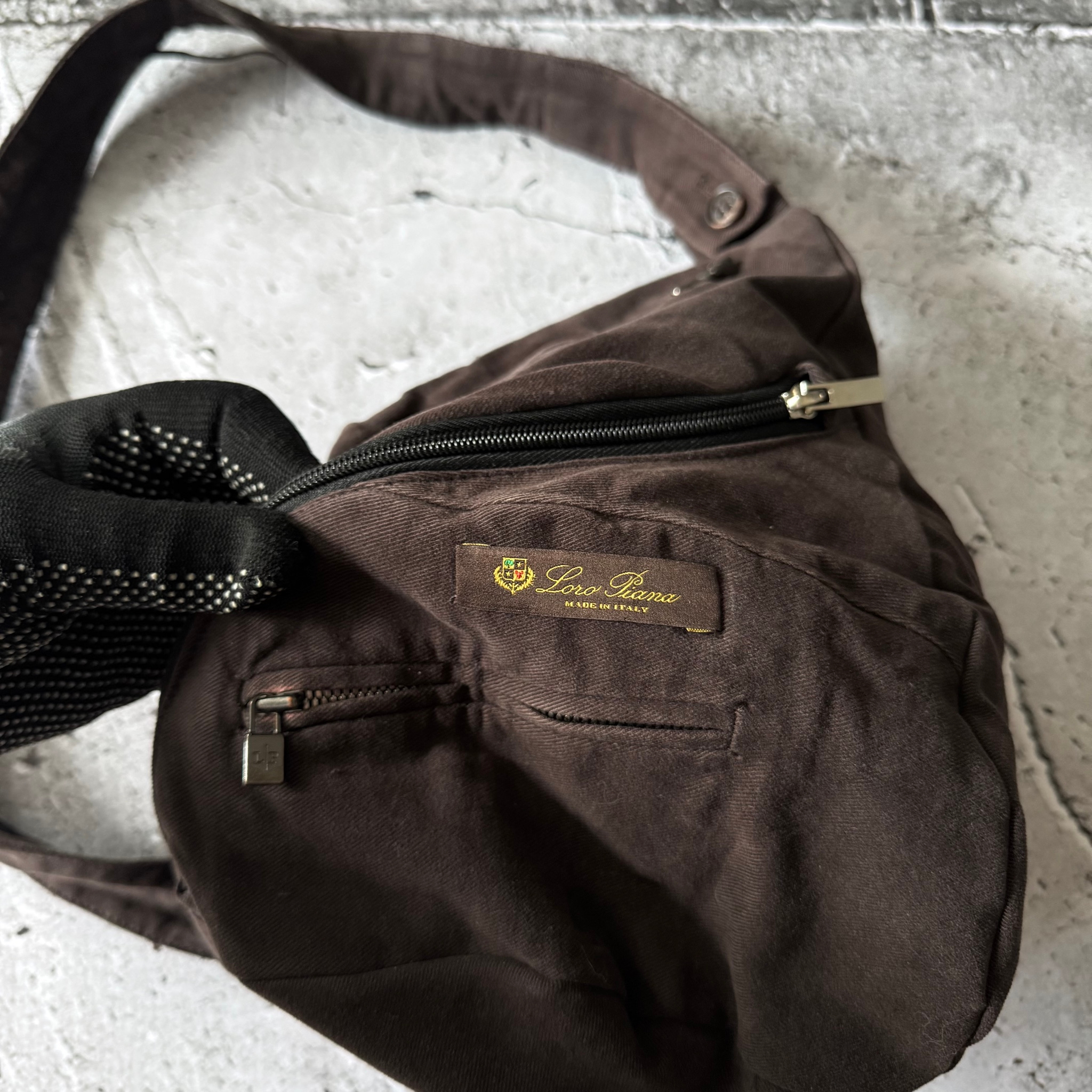 Loro Piana 2000s Vintage 1/1 Upcycled Custom Sling Bag, миниатюра 3