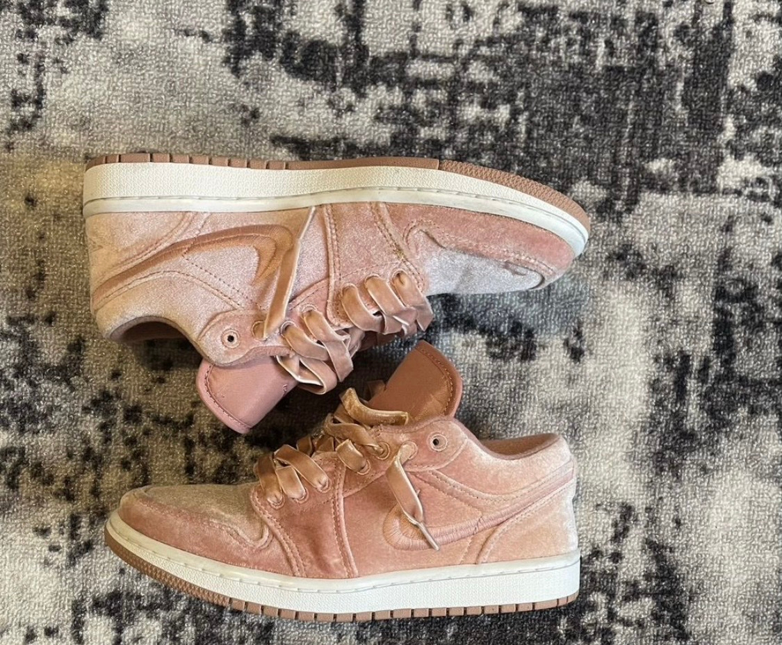 Nike Air Jordan Pink Velvet, миниатюра 3