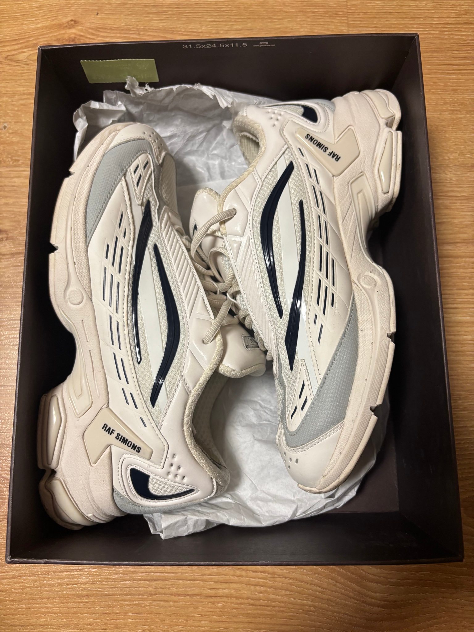 Raf Simons Ultrasceptre, миниатюра 1