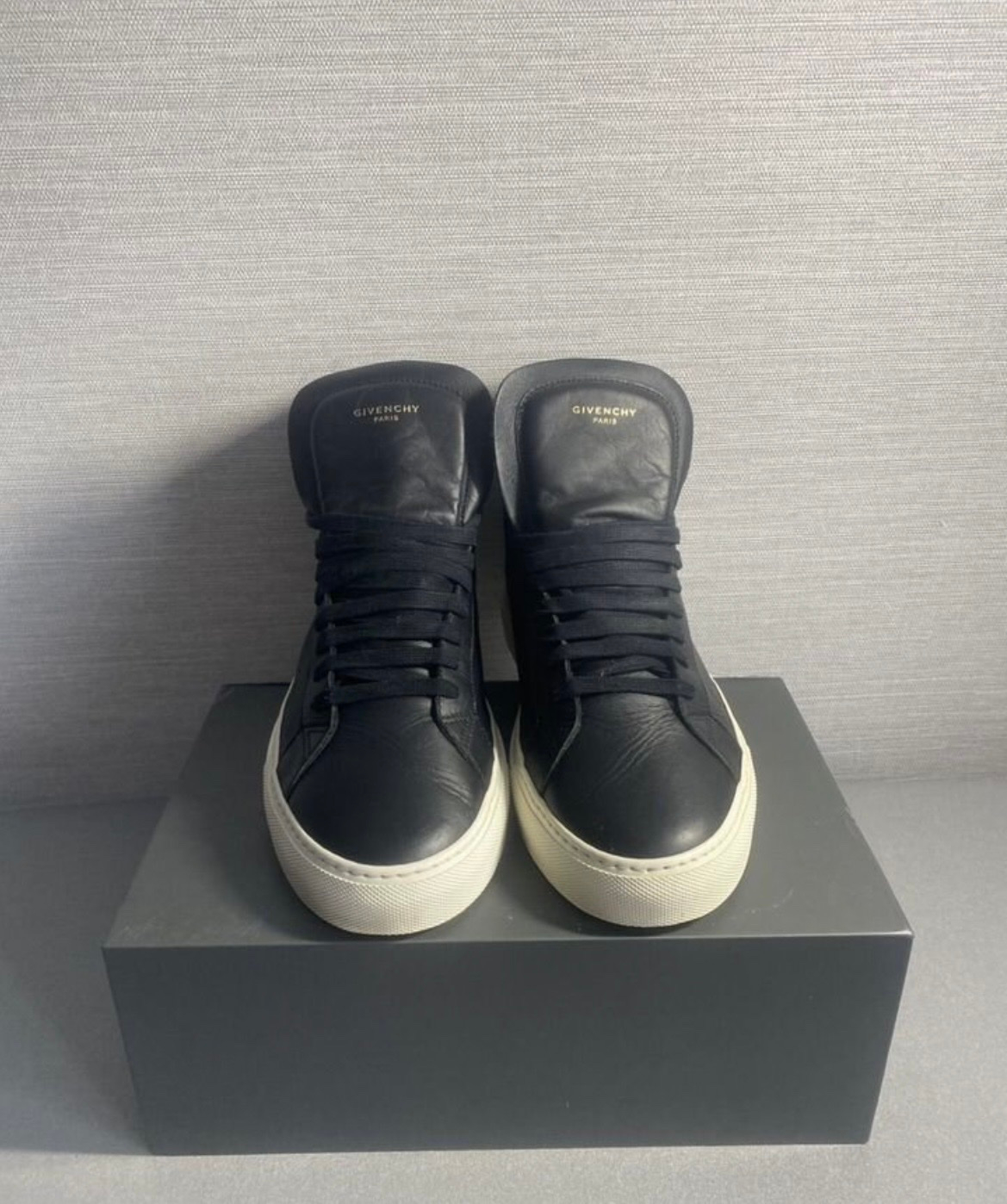 Givenchy Paris 17 High Top Sneakers, миниатюра 1