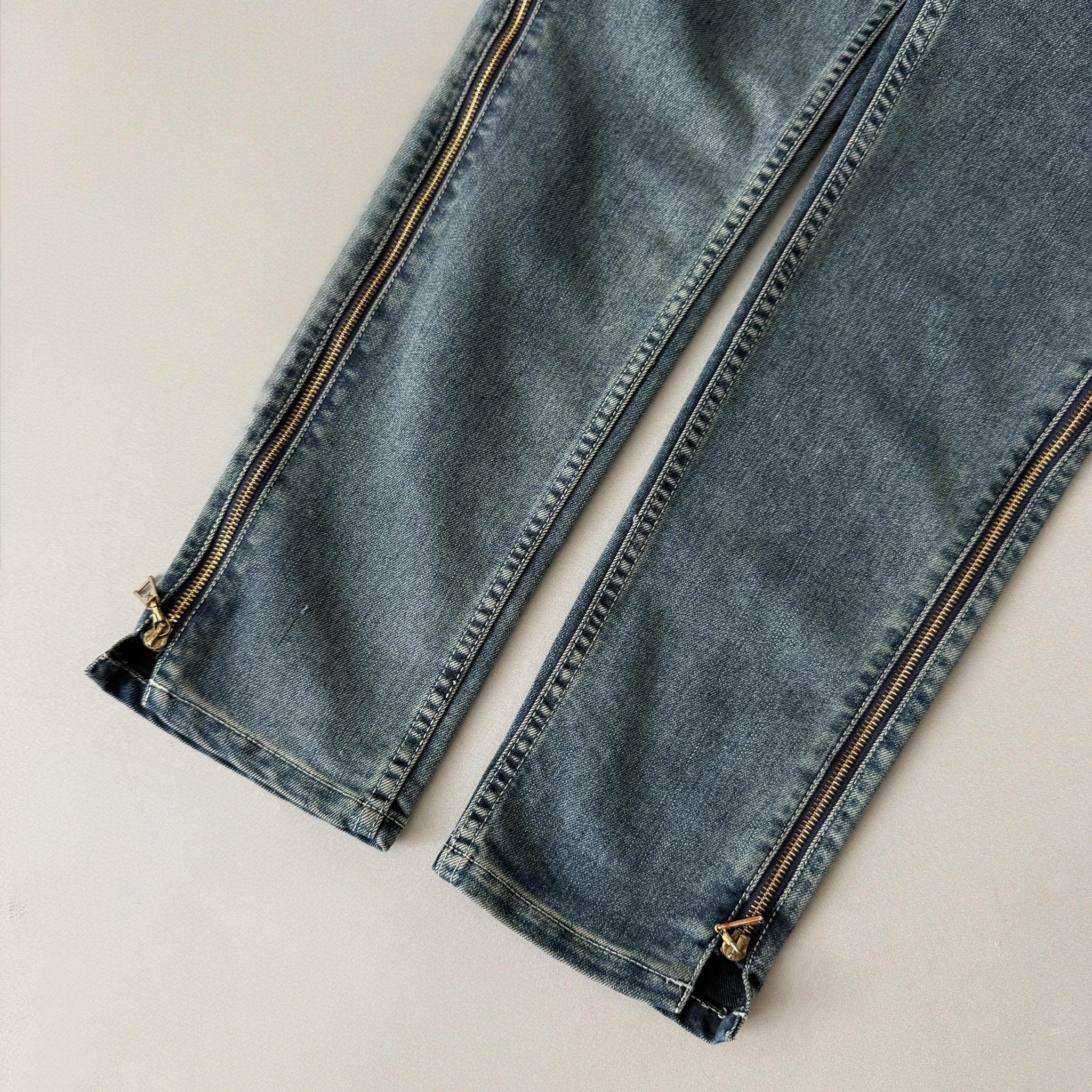 Louis Vuitton 2000s Vintage Full Zip Skinny Jeans, миниатюра 3