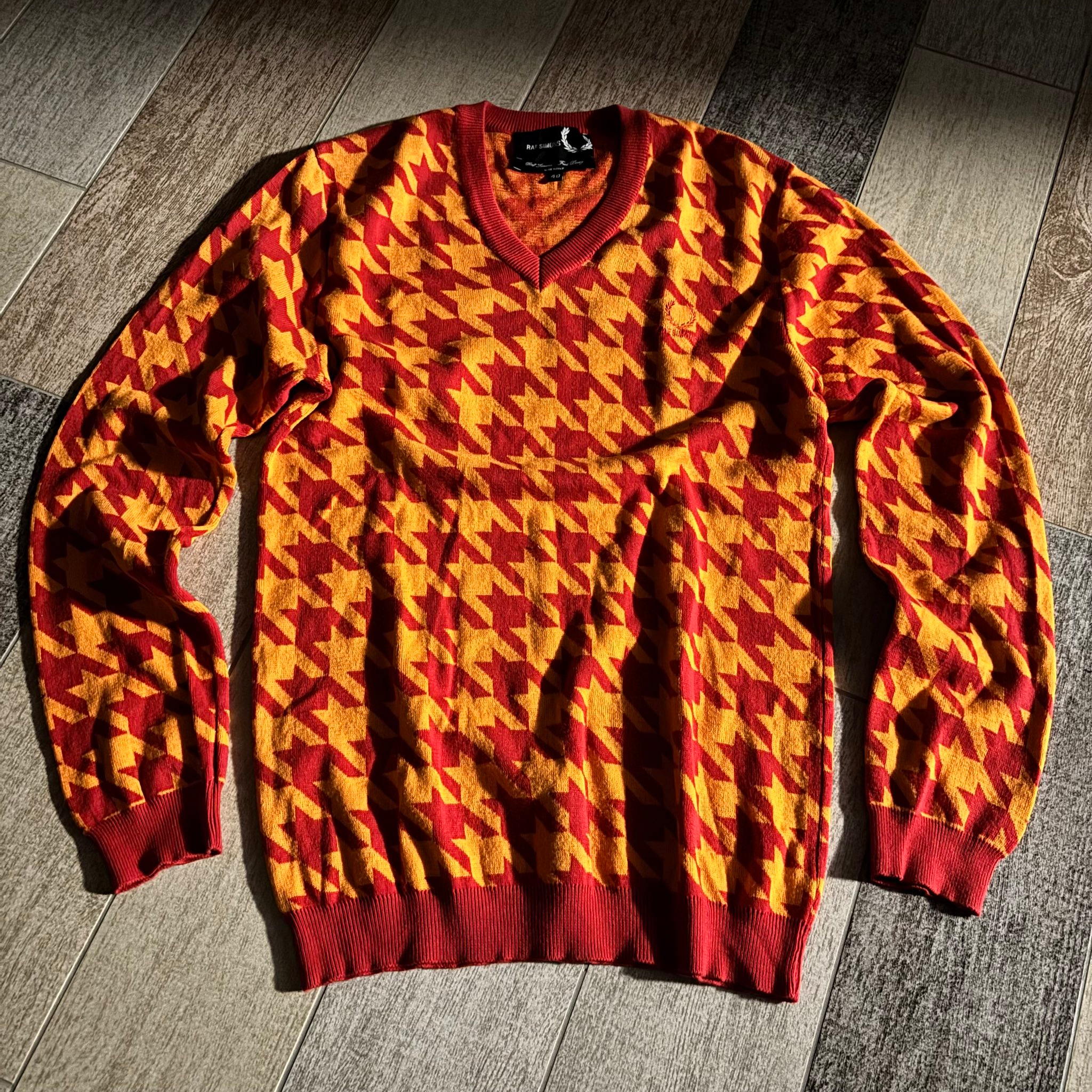 Raf Simons x Fred Perry V-Neck Houndstooth College Sweater, миниатюра 1