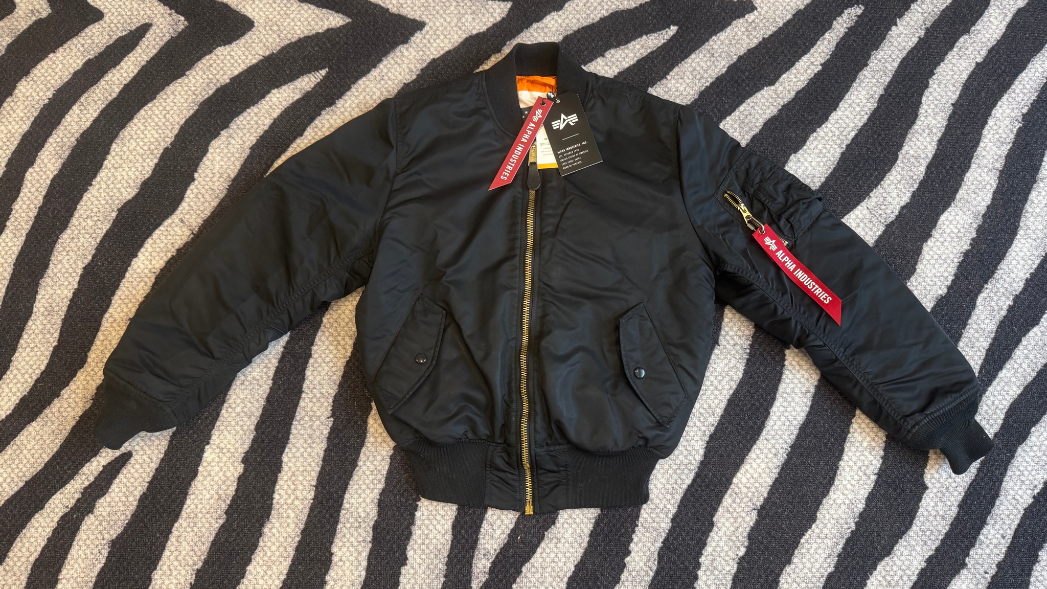 Alpha Industries MA-1 BLOOD CHIT (BLACK), миниатюра 1