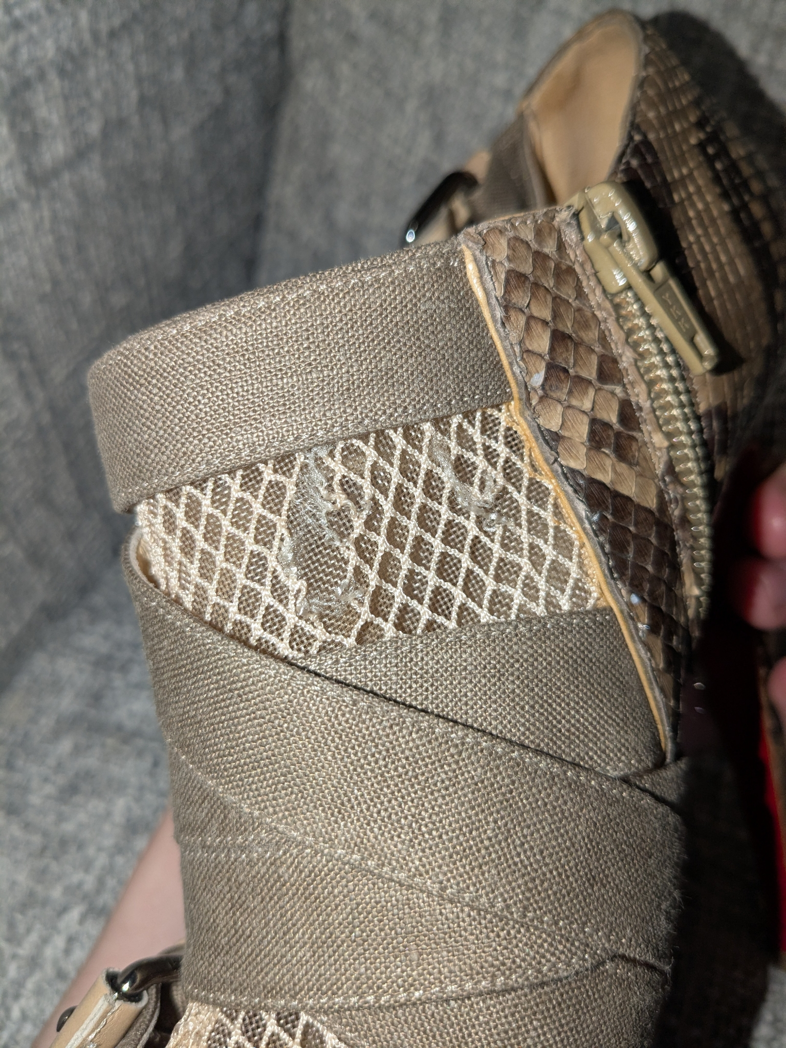 Christian Louboutin Mad Marta python, миниатюра 8