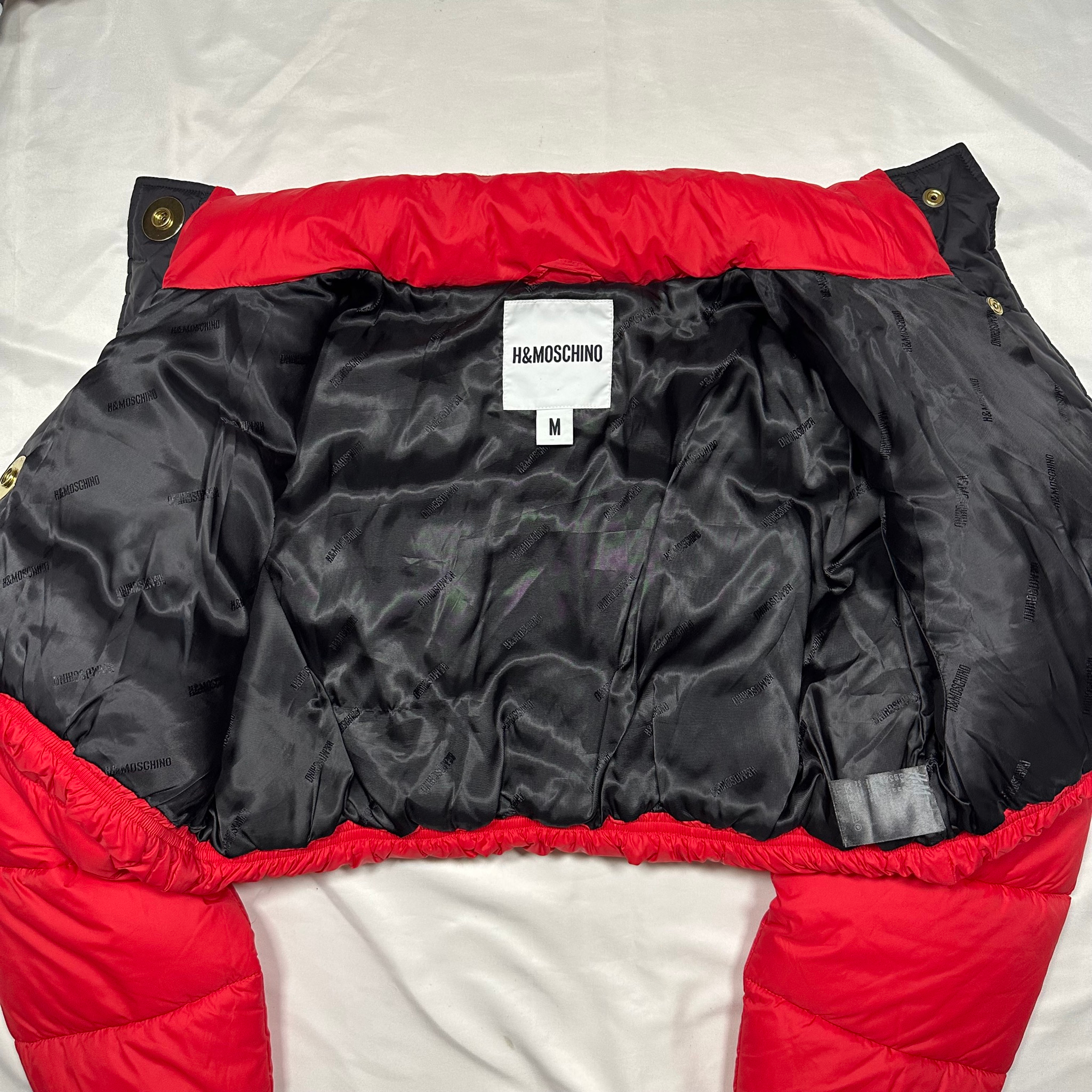 Moschino x H&M Puffer jacket 2018 by Jeremy Scott, миниатюра 5