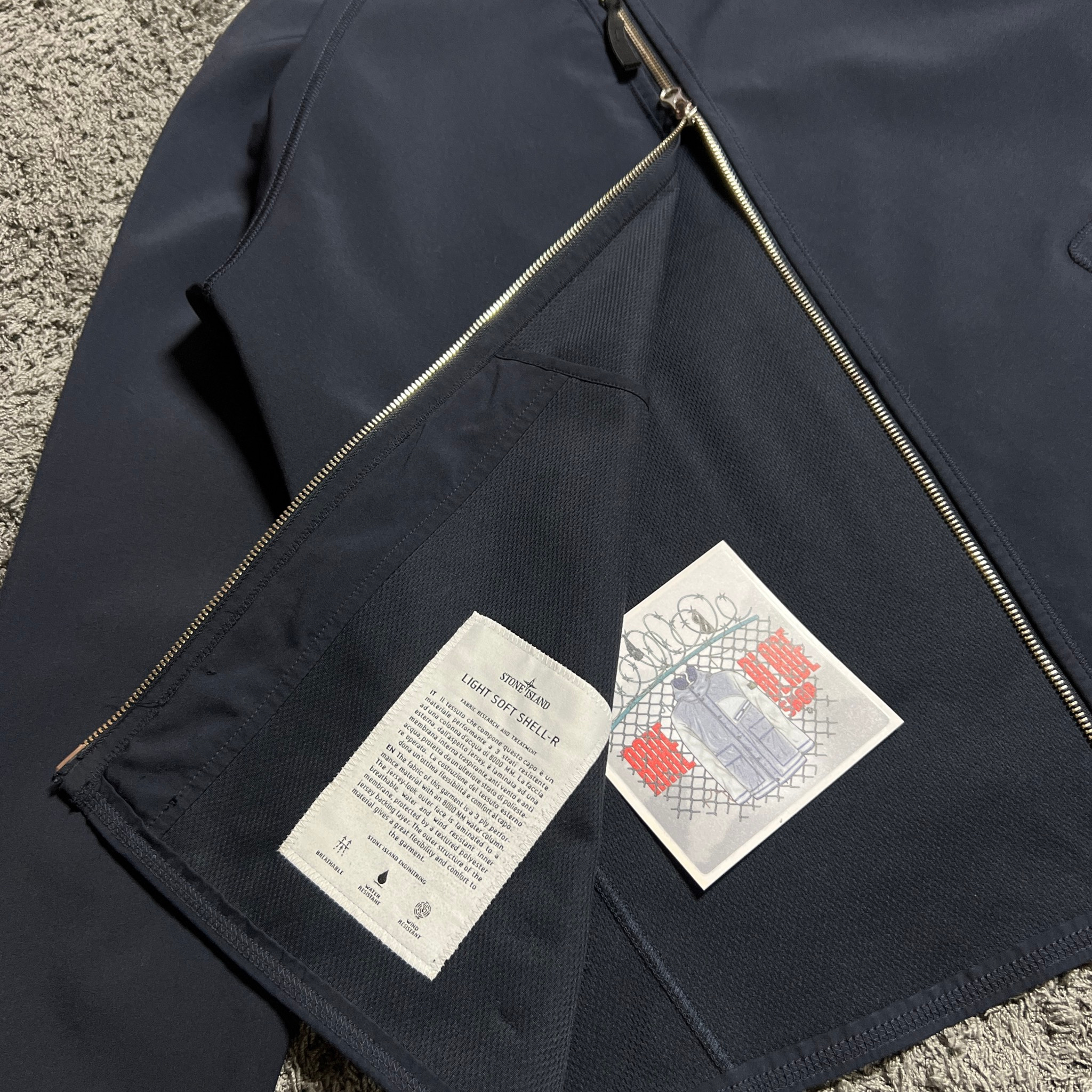 Stone Island LIGHT SOFT SHELL-R Jacket, миниатюра 7