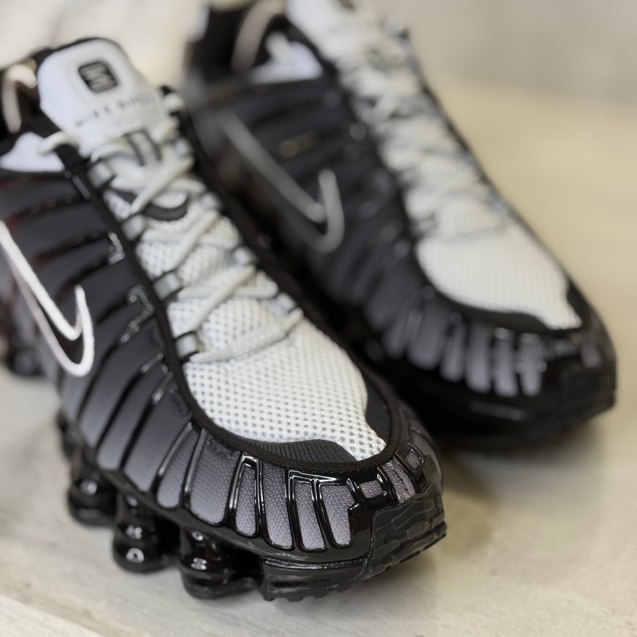 Nike Shox TL Black/white pure platinum, миниатюра 3