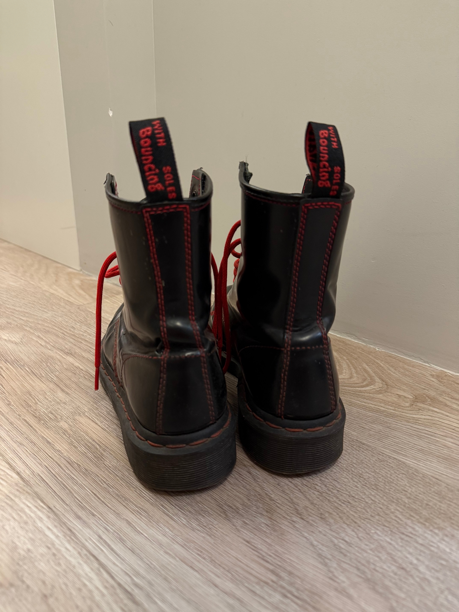 Dr. Martens 1460 BLACK SMOOTH CONTRAST RED STITCH, миниатюра 2