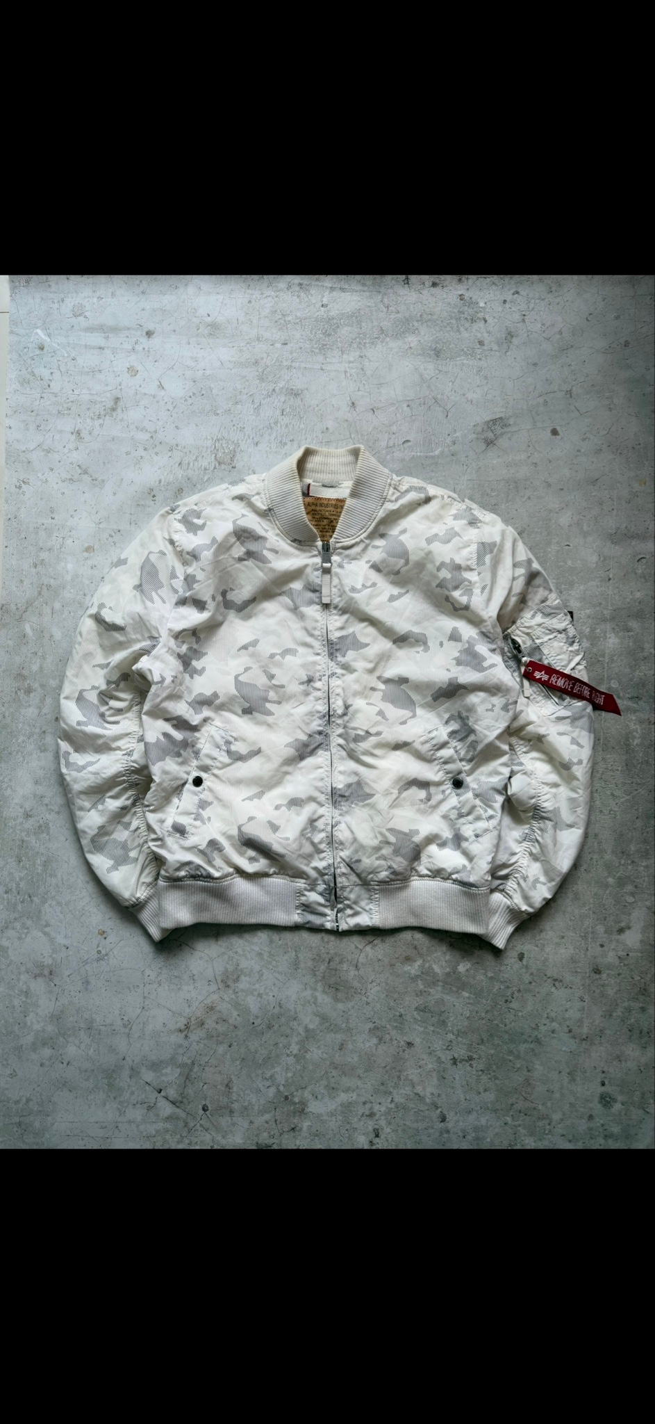 Alpha Industries Bomber, миниатюра 1