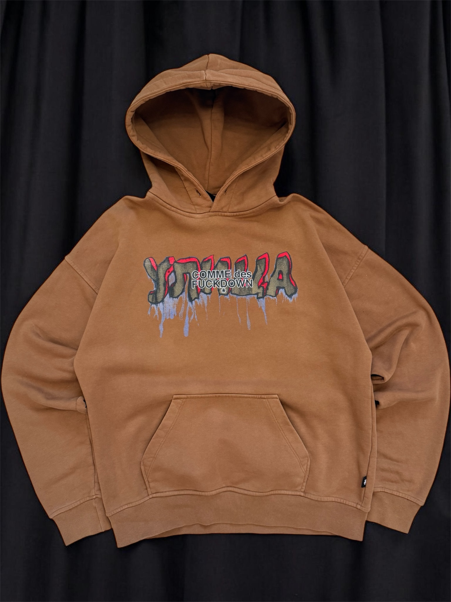 Comme des Fuckdown «Улица», миниатюра 1