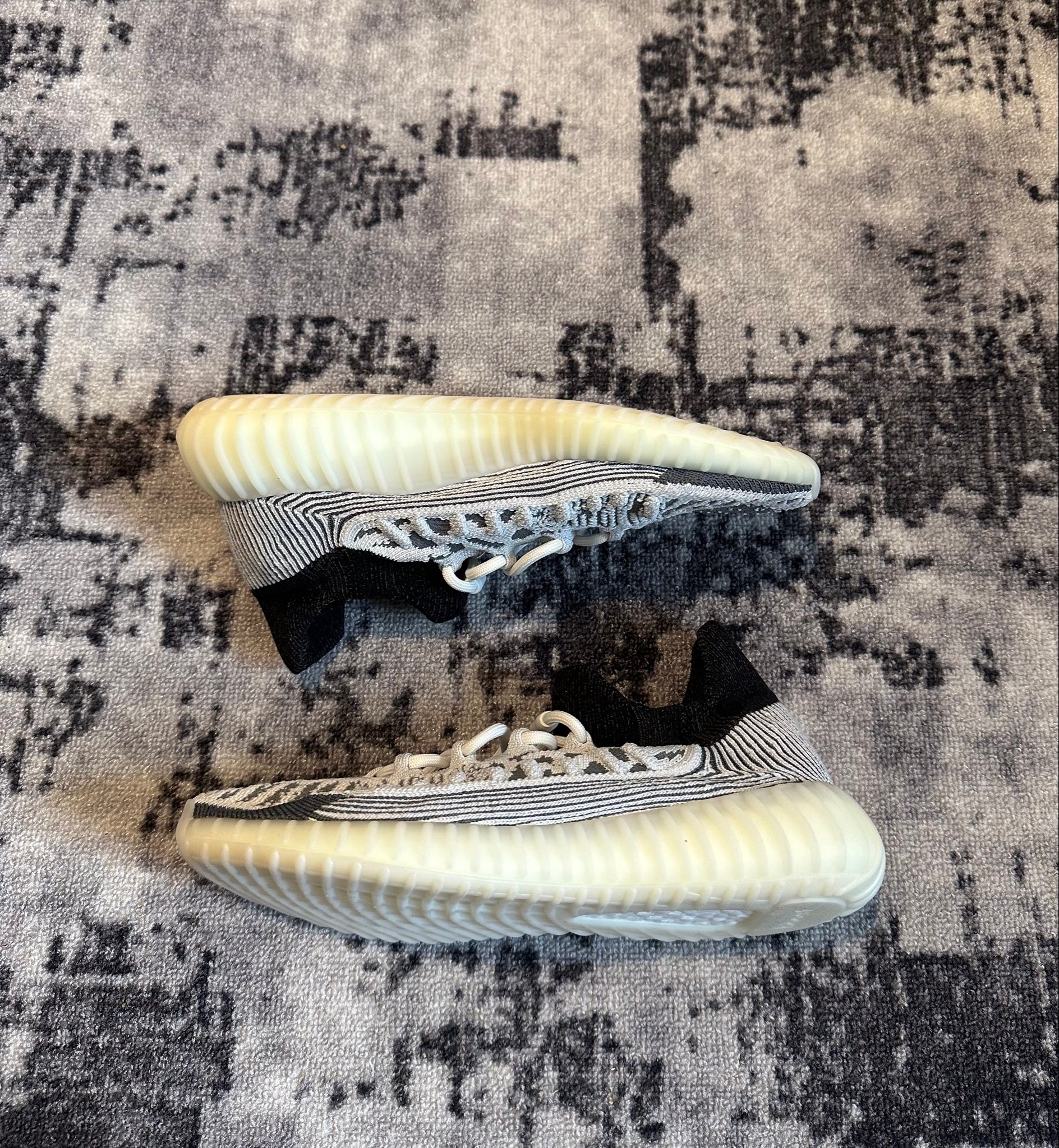 Adidas x Yeezy Yeezy Boost 350 V2 CMPCT "Panda", миниатюра 3