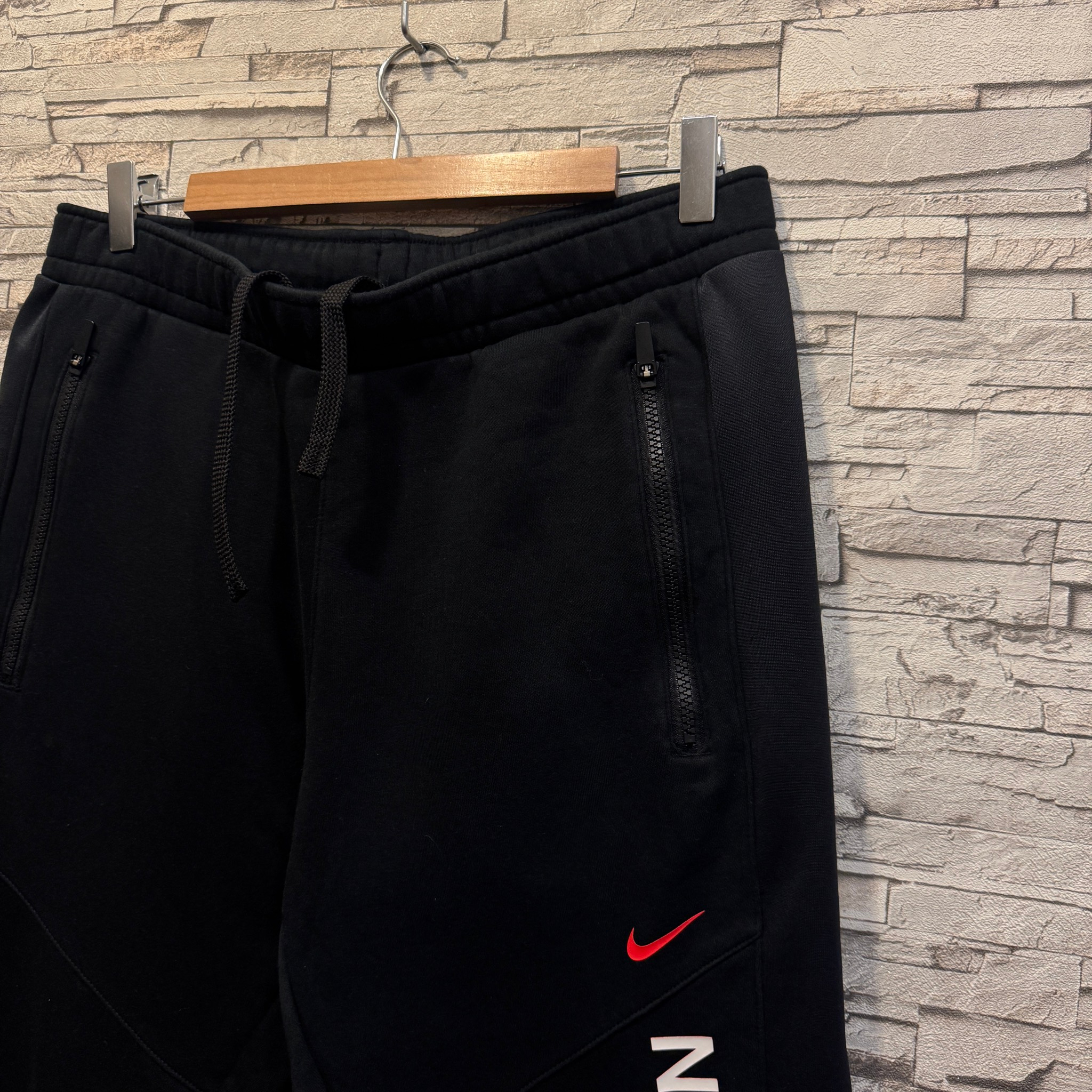 Nike Спортивные штаны, миниатюра 2