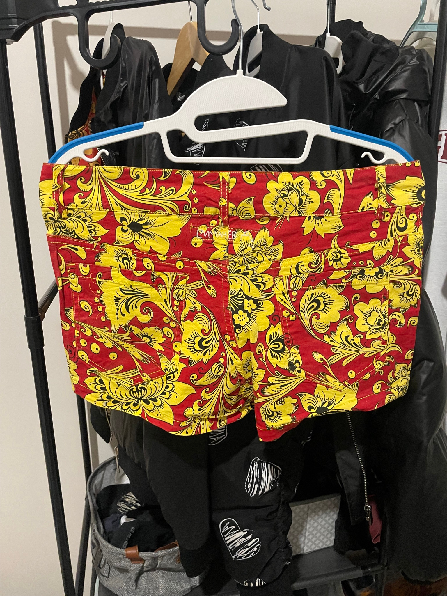 Denis Simachëv Khokhloma shorts, миниатюра 2