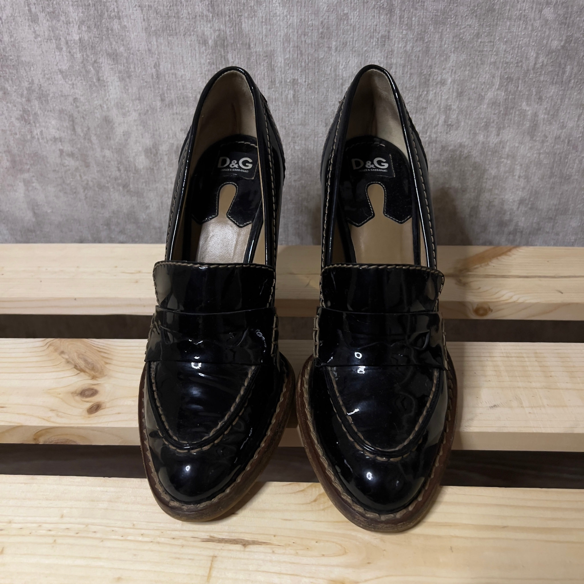 Dolce Gabbana Vintage Leather Gold Heel Shoes, миниатюра 3