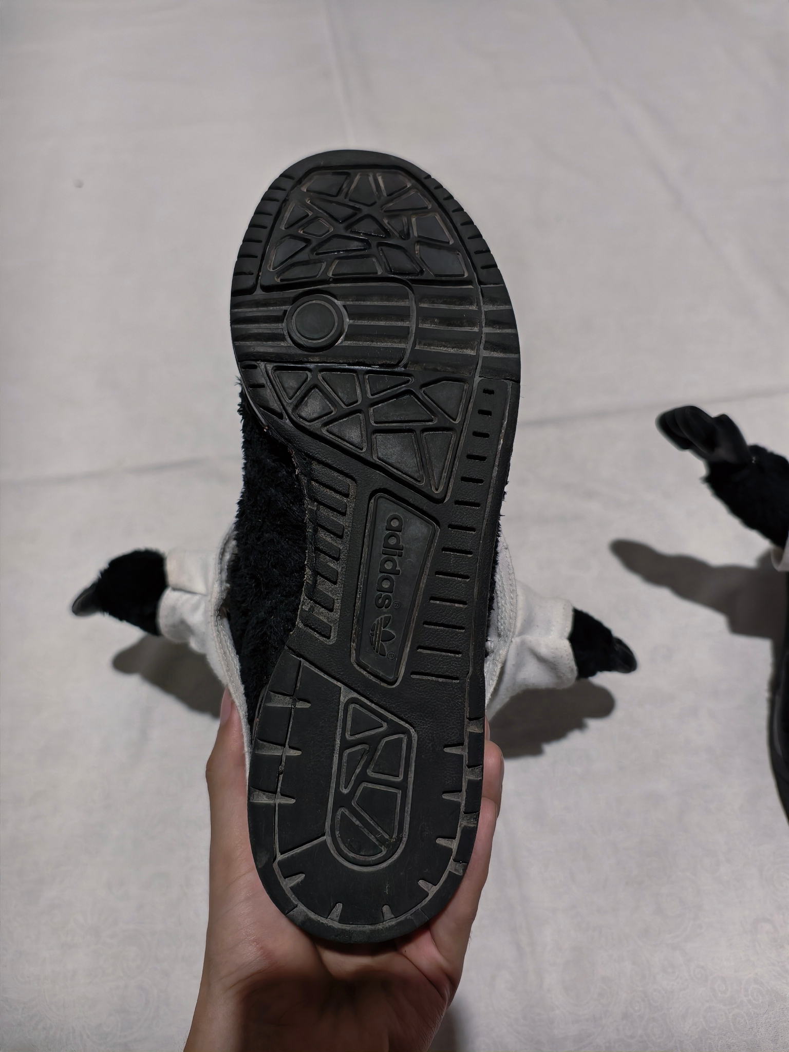 Adidas x Jeremy Scott Gorilla, миниатюра 5