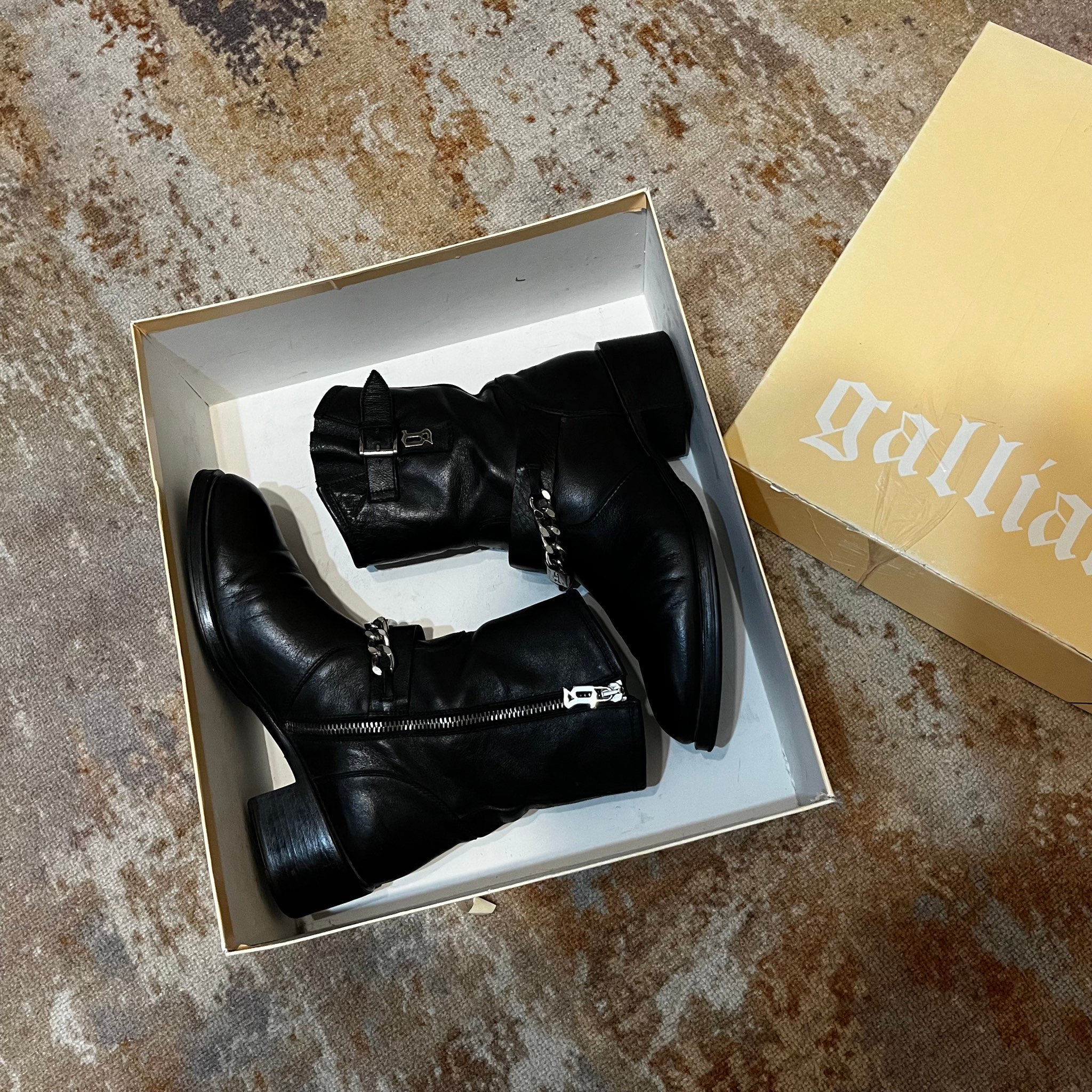 John Galliano Boots, миниатюра 1