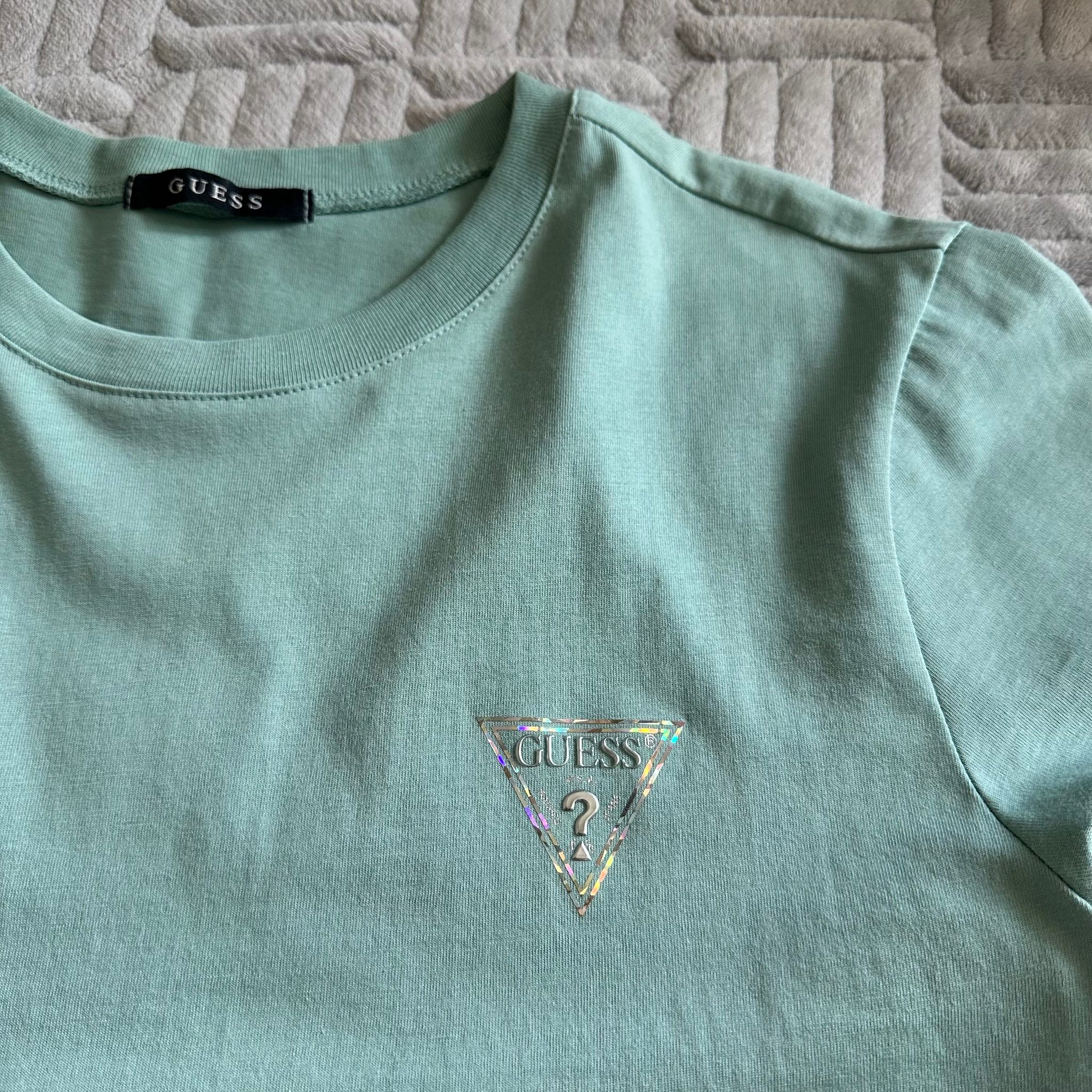 Guess T-Shirts, миниатюра 4