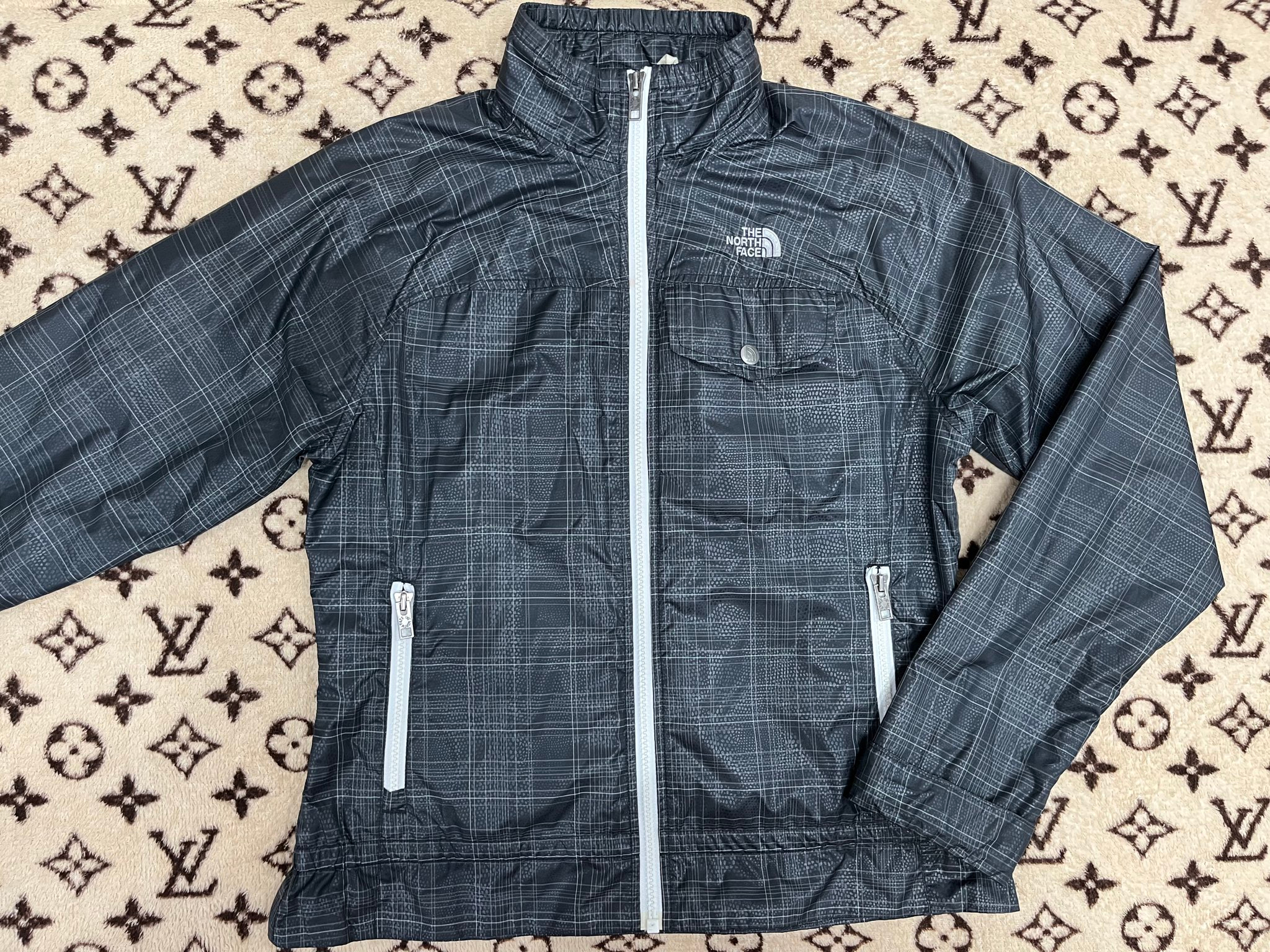 The North Face Ветровка, миниатюра 1